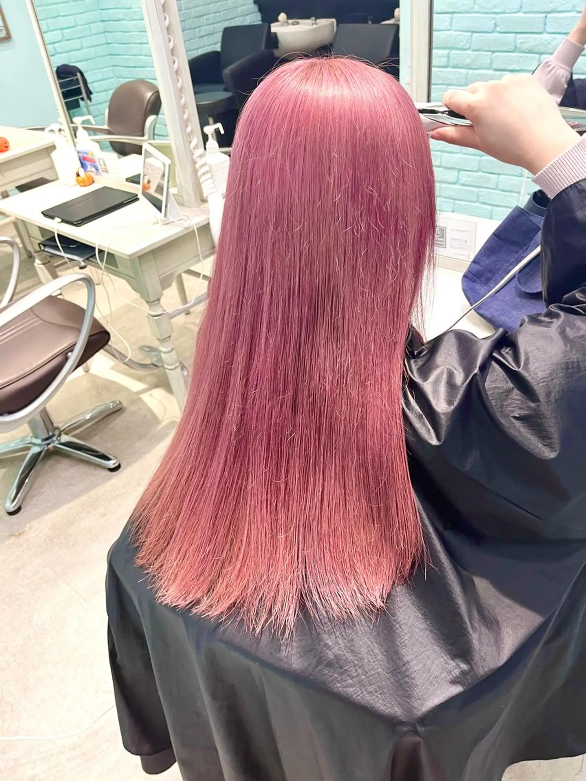 ロング カラー ヘアカラー トリートメント ヘアセット 🩶【推しハイトーン 】yuzu🩶のヘアスタイル
