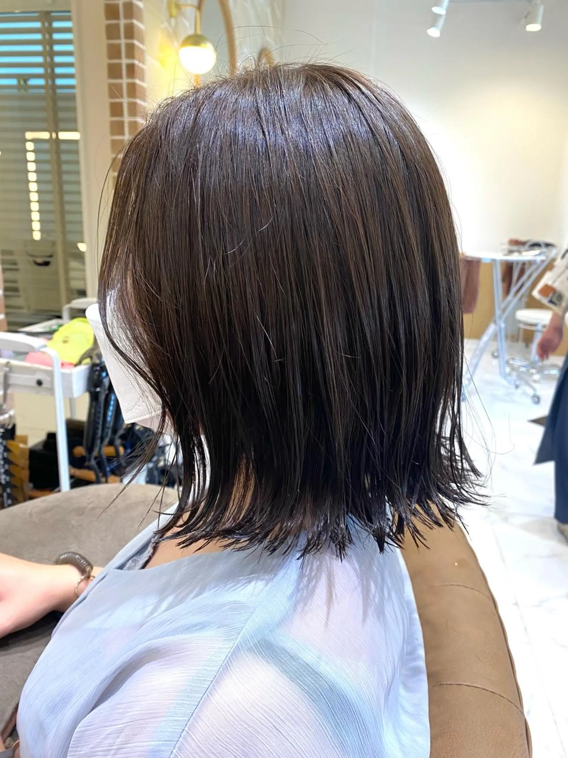ショート ボブ カット ヘアカラー トリートメント 坂井 茅聖のヘアスタイル
