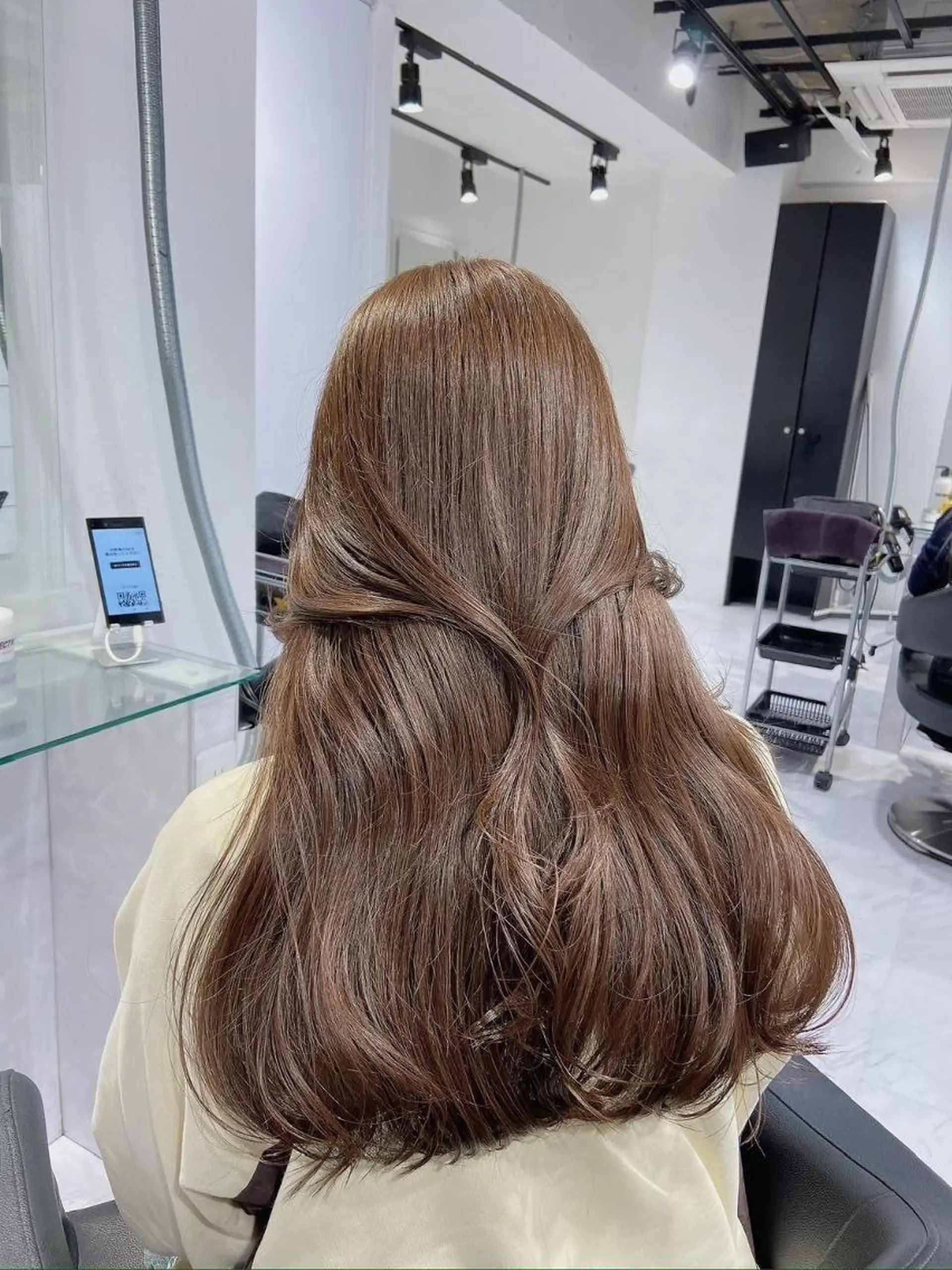 カラー 🤍韓国🤍大人っぽ ベージュ🤍ブラウンのヘアスタイル