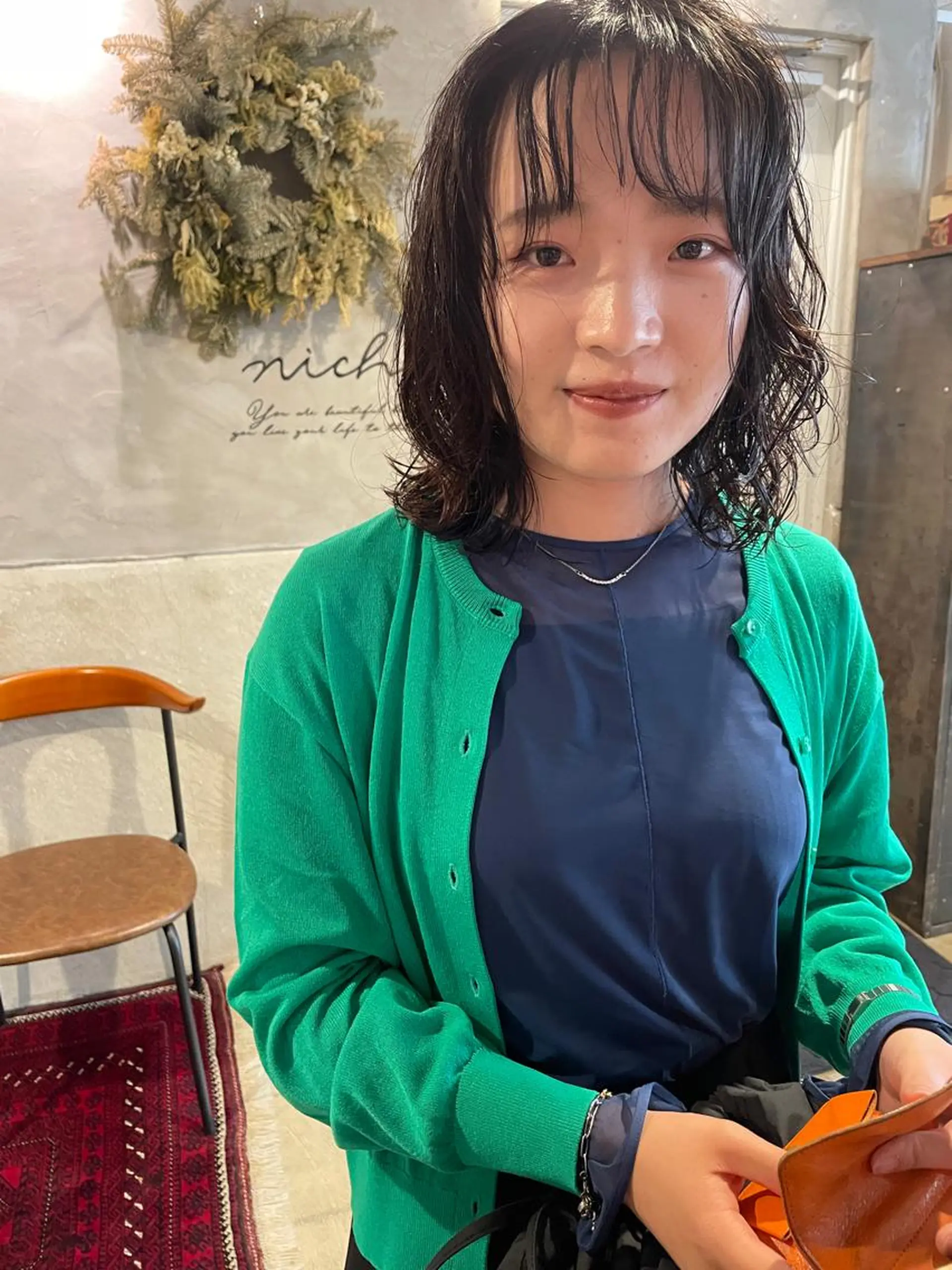 セミロング カット パーマ トリートメント さの あやねのヘアスタイル