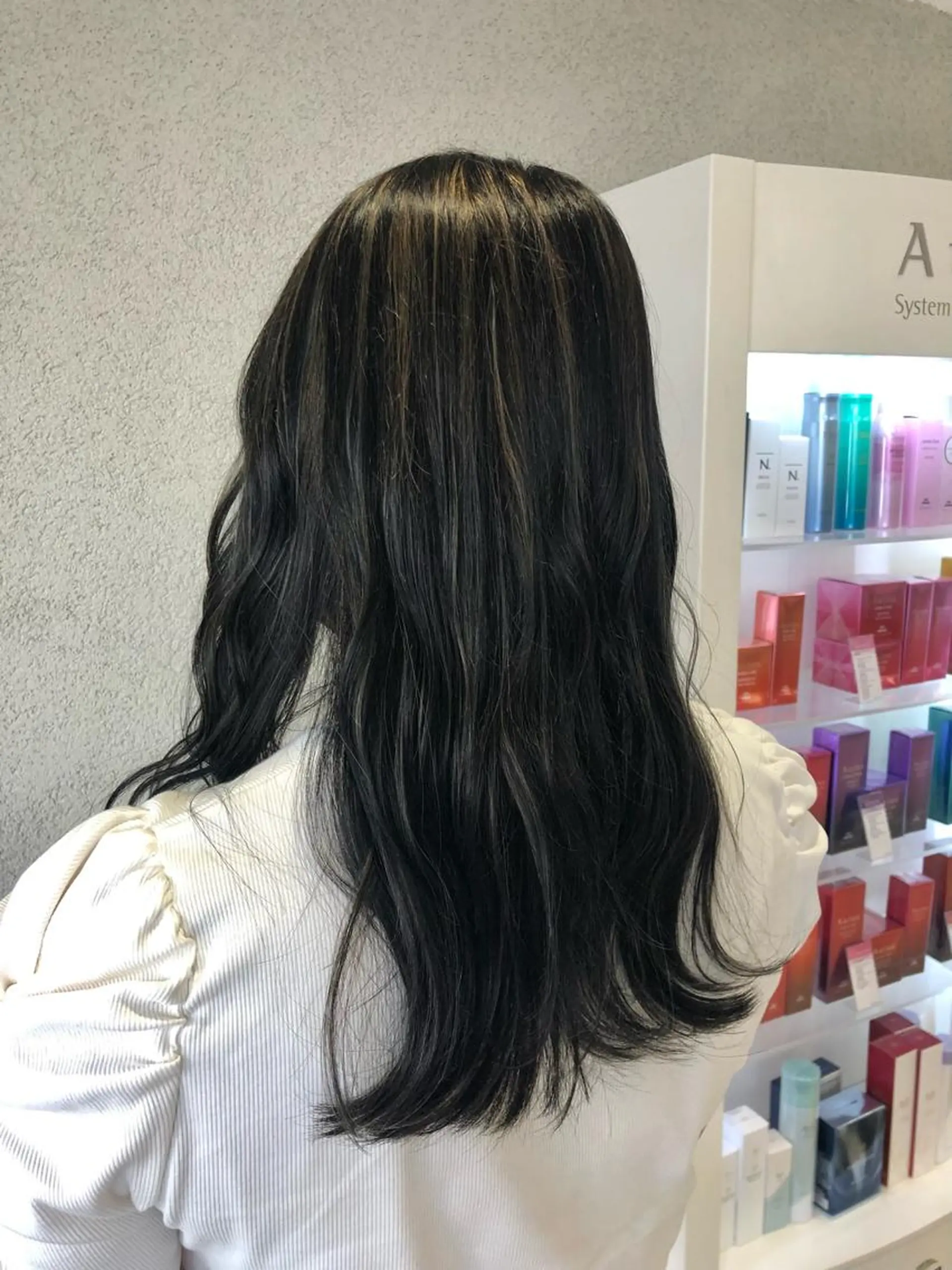 ロング カラー ハイライトカラー ハイライト カット ヘアカラー トリートメント 阿部 美咲のヘアスタイル