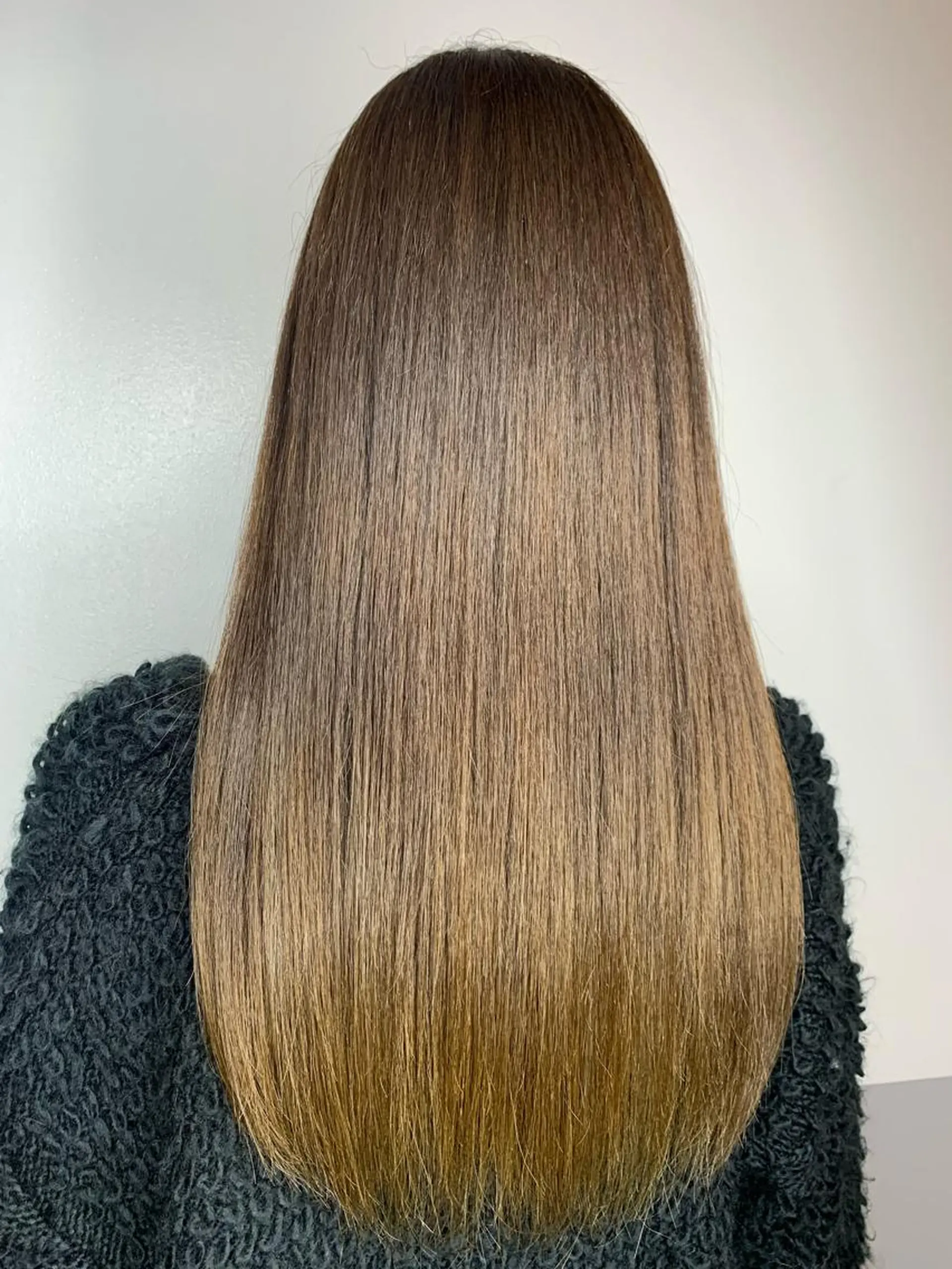 ロング カラー ブリーチ トリートメント 個室サロン　Fbeauty×Spica所属・トップ スタイリストのヘアスタイル