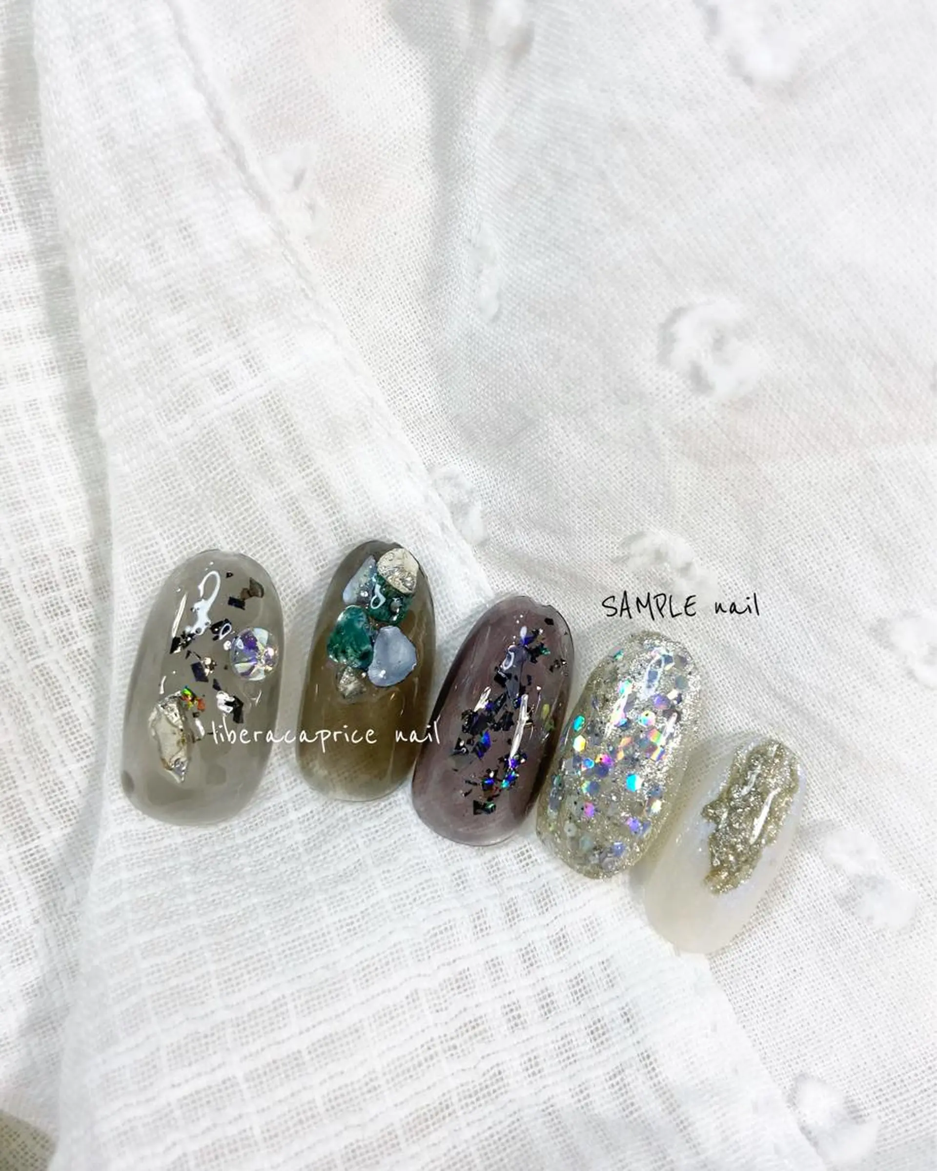 ネイル アートネイル フットネイル ジェルネイル ゴールド ミラーネイル ネイル･エステ afdlbcのネイルデザイン