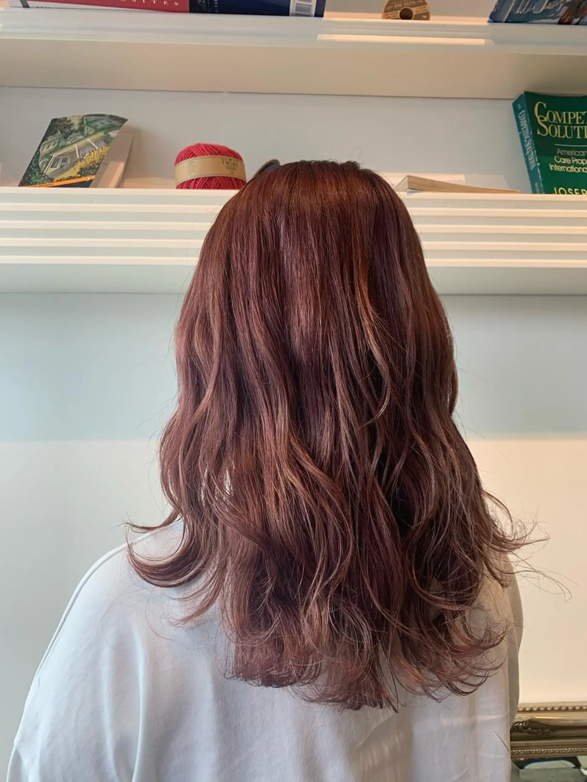 セミロング カット ヘアカラー トリートメント ヘッドスパ ヘアセット 山口 竣也のヘアスタイル