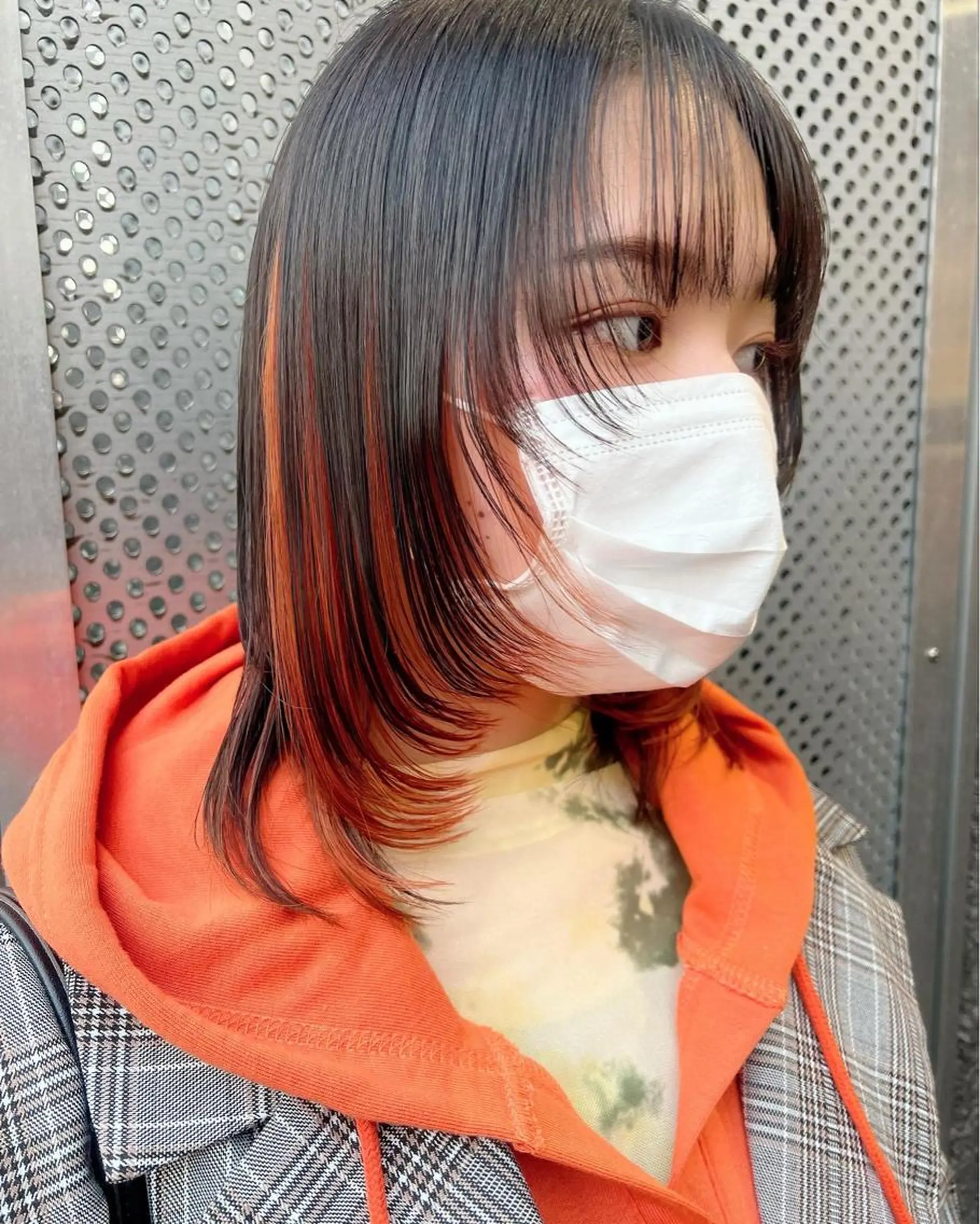 ミディアム ウルフカット ヘアカラー モテ髪🌈細矢 森平のヘアスタイル
