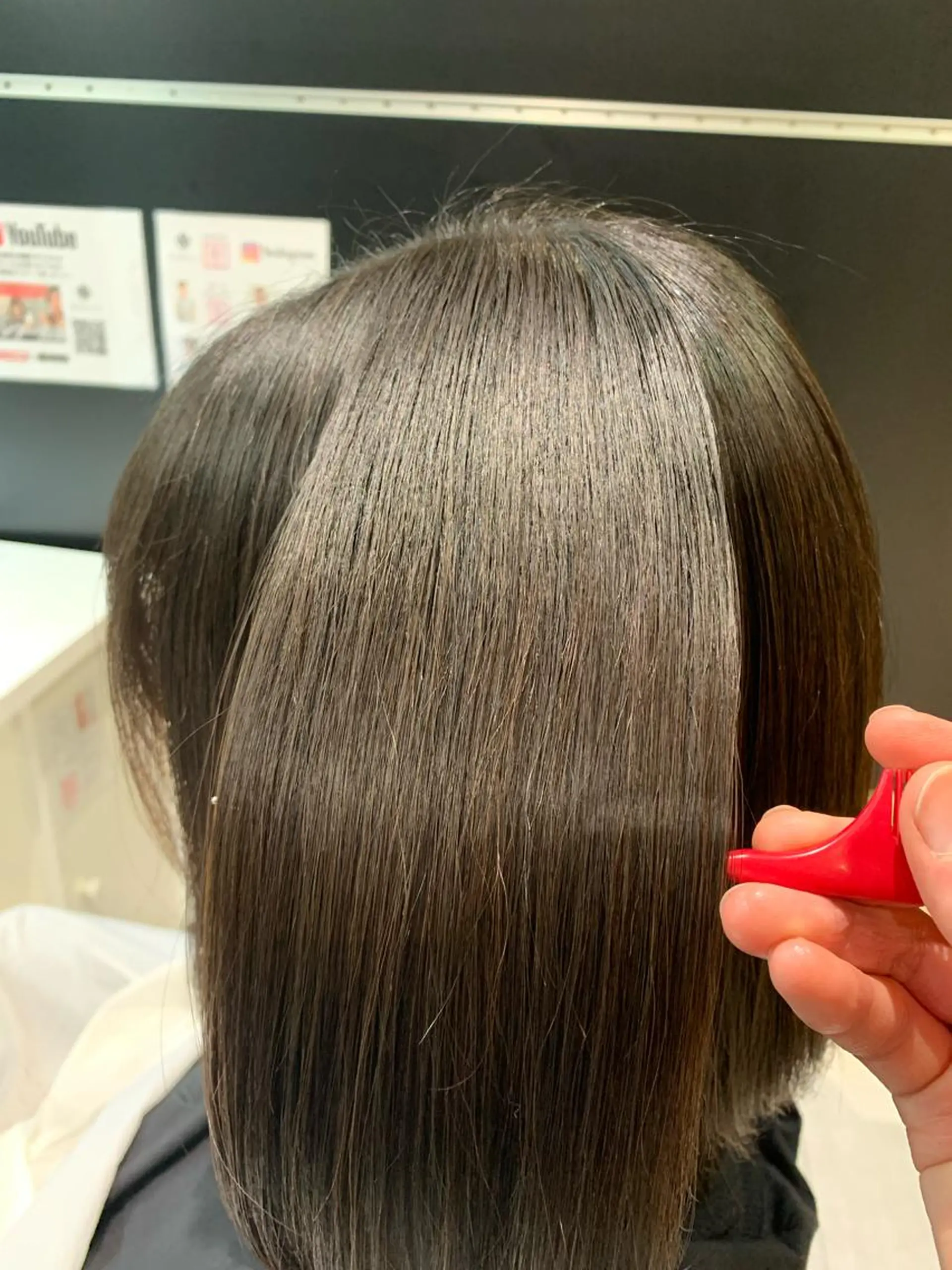 ミディアム 縮毛矯正 髪質改善IENA店長 小泉拓のヘアスタイル