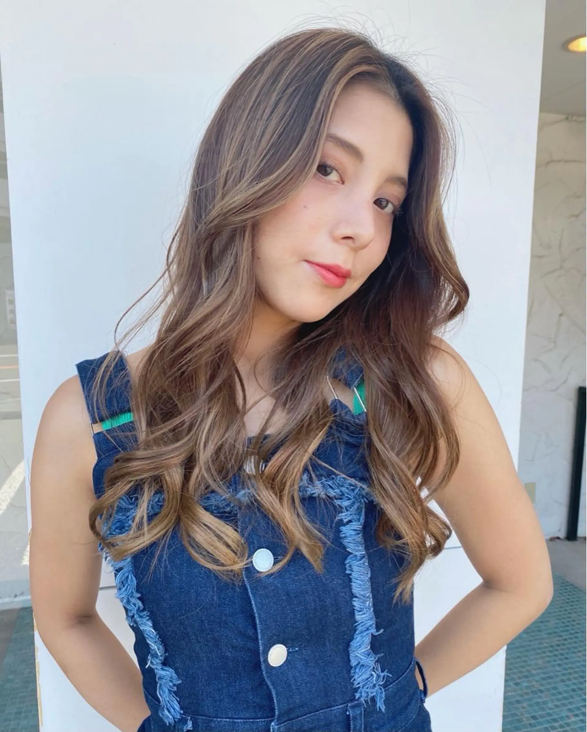 セミロング カラー ヘアアレンジ カット ヘアカラー トリートメント 得本 ゆきのヘアスタイル
