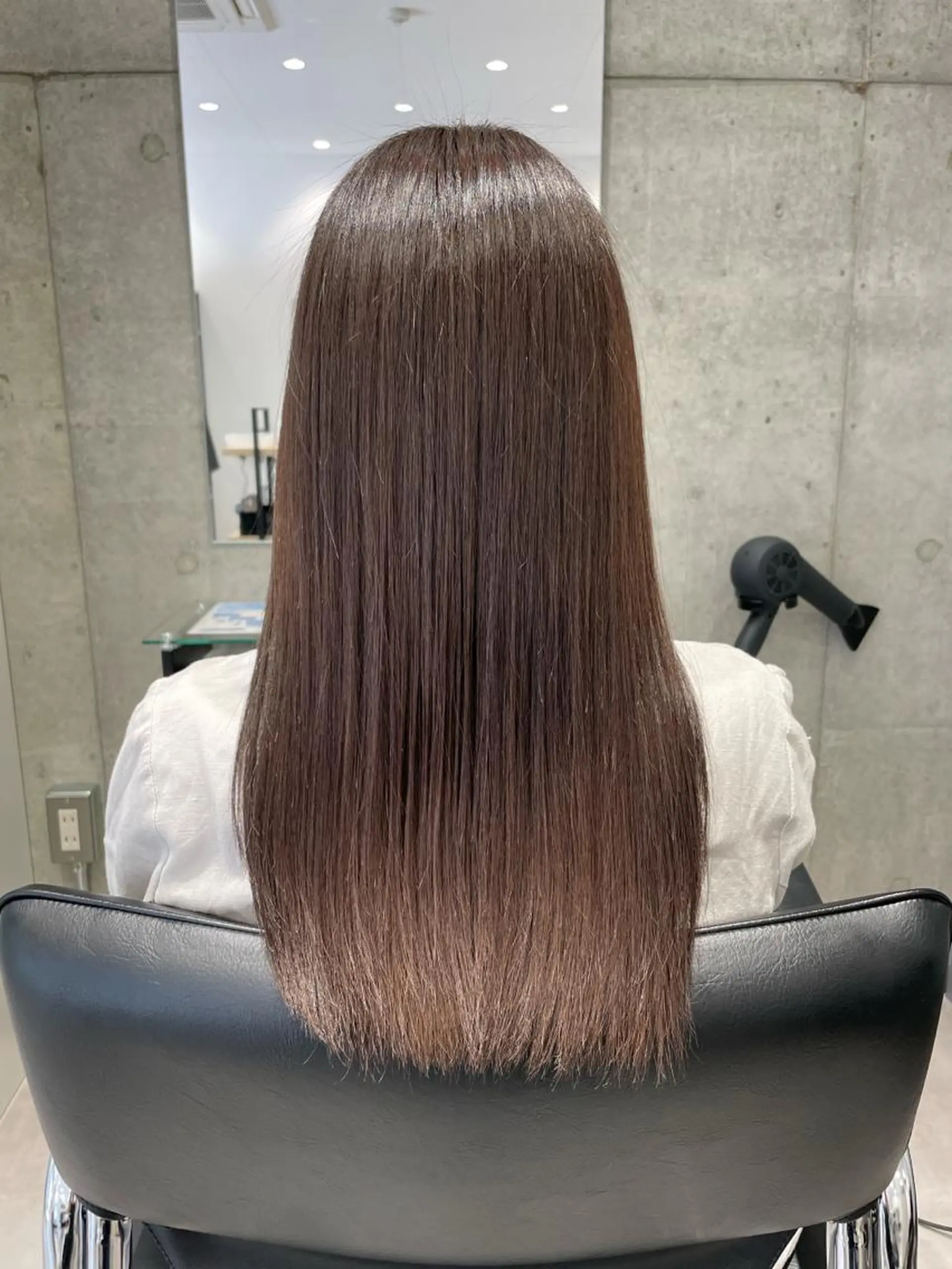 ロング カラー パーマ ヘアアレンジ メンズ キッズ ネイル マツエク・マツパ アイブロウ 眉カラー トリートメント 縮毛矯正 トリートメント Leyシェアサロン所属・KenIchi施術者 1%未満ドライカットのヘアスタイル