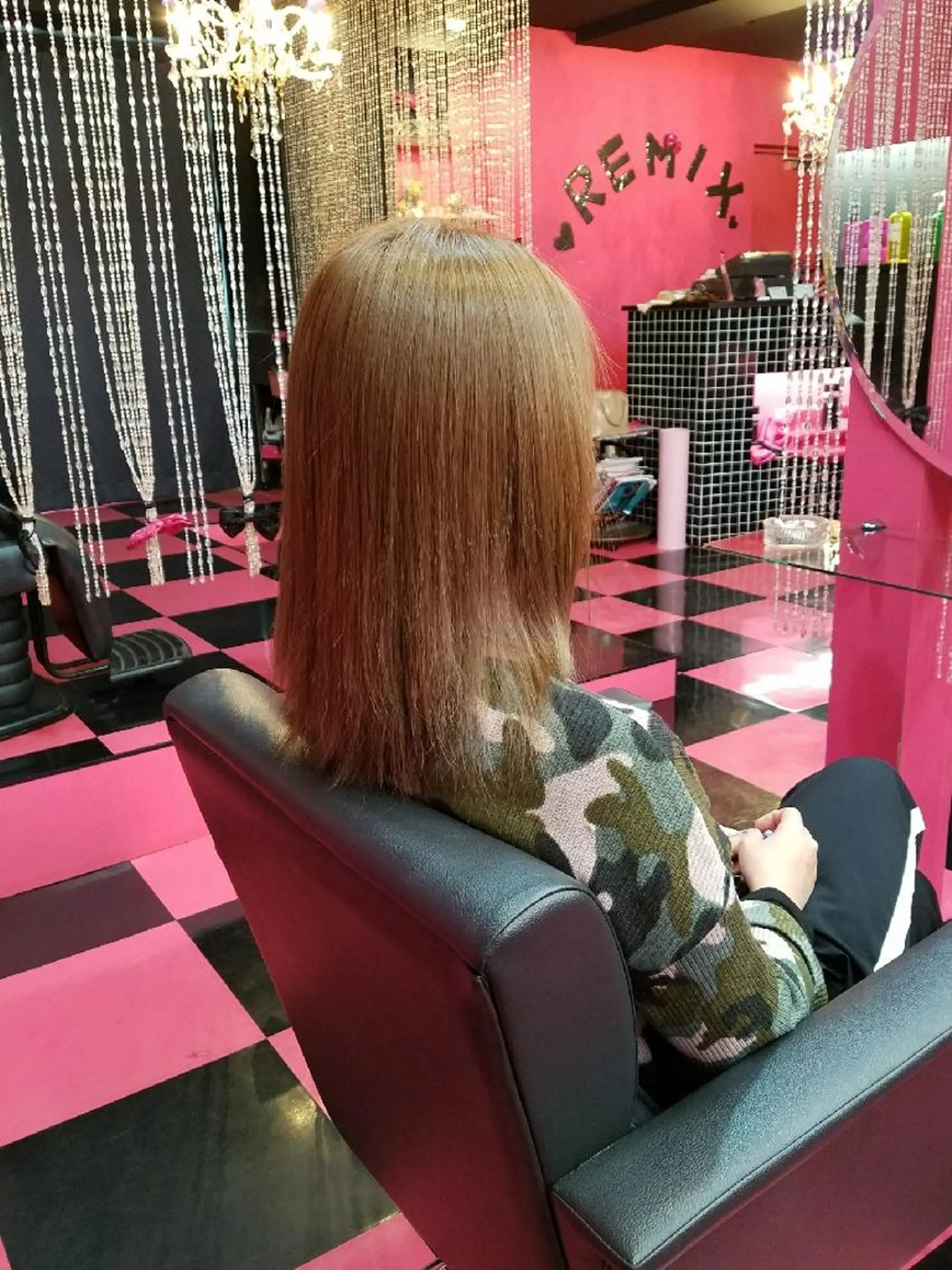 カラー セミロング REMIX　by　  Love　hairのヘアスタイル