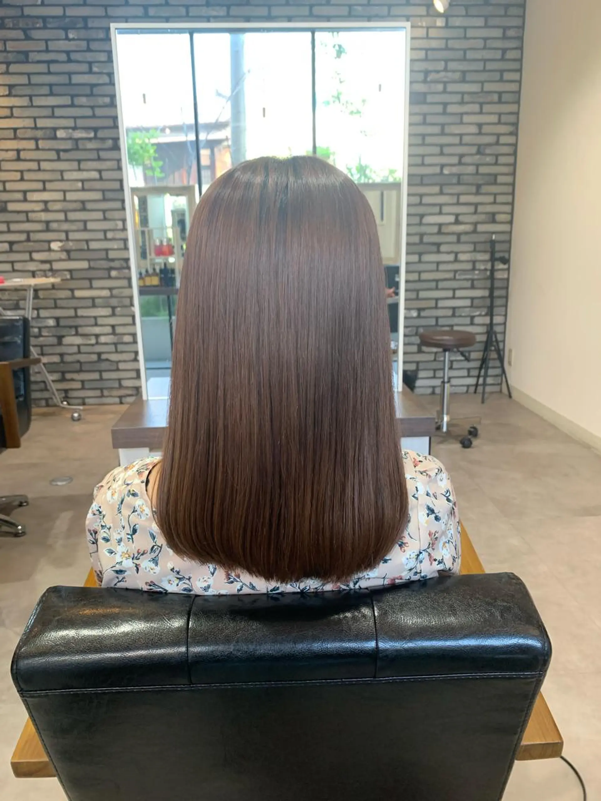 セミロング ハイライト 髪質改善 韓国風ヘア 縮毛矯正 トリートメント カット 縮毛矯正 トリートメント Uni.所属・地毛風ストレート/ 髪質改善/榎本流行のヘアスタイル