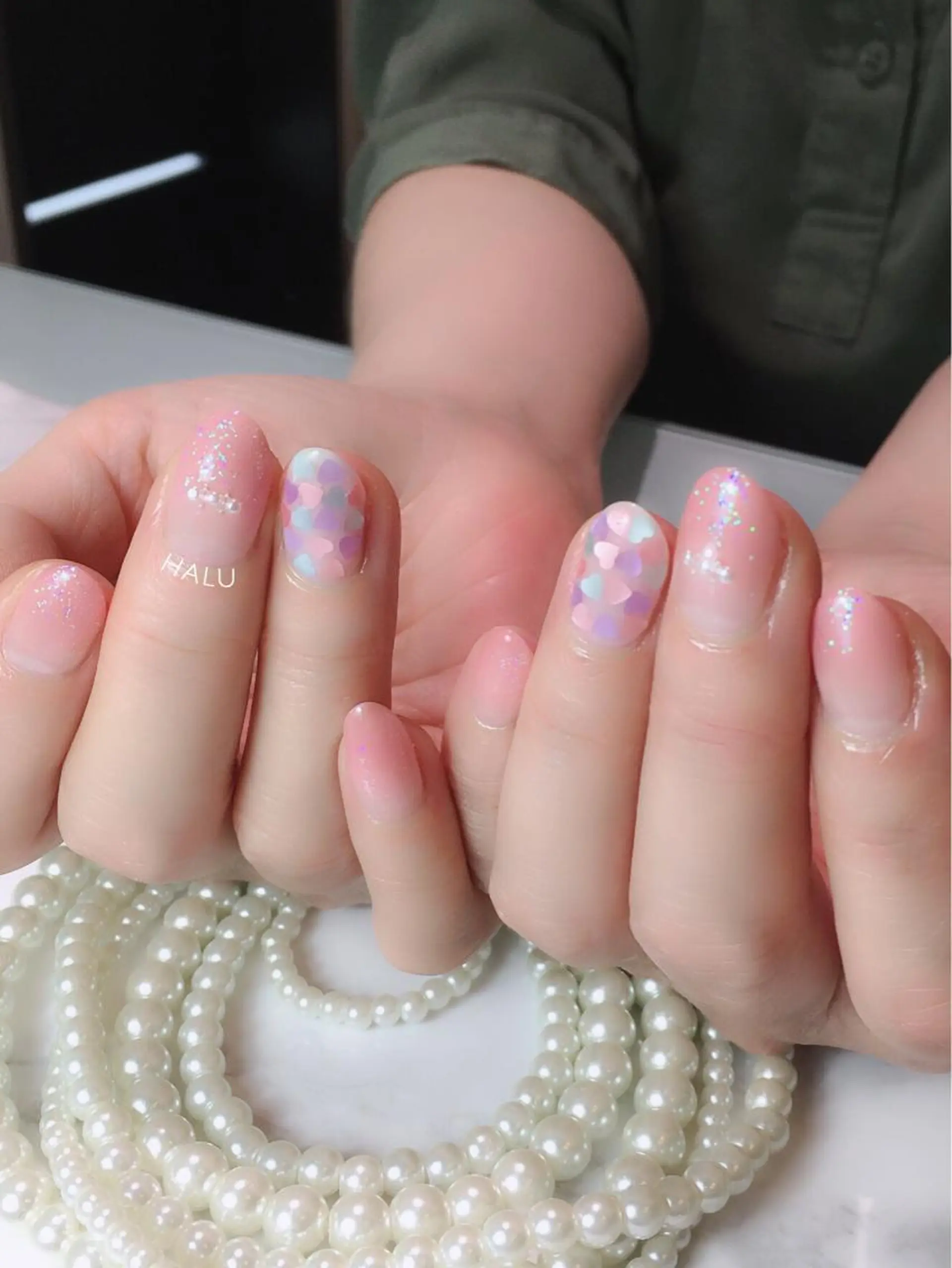 ネイル オーロラネイル グラデーション ハート ラメ(グリッター) パステルネイル HALU ハルのネイルデザイン