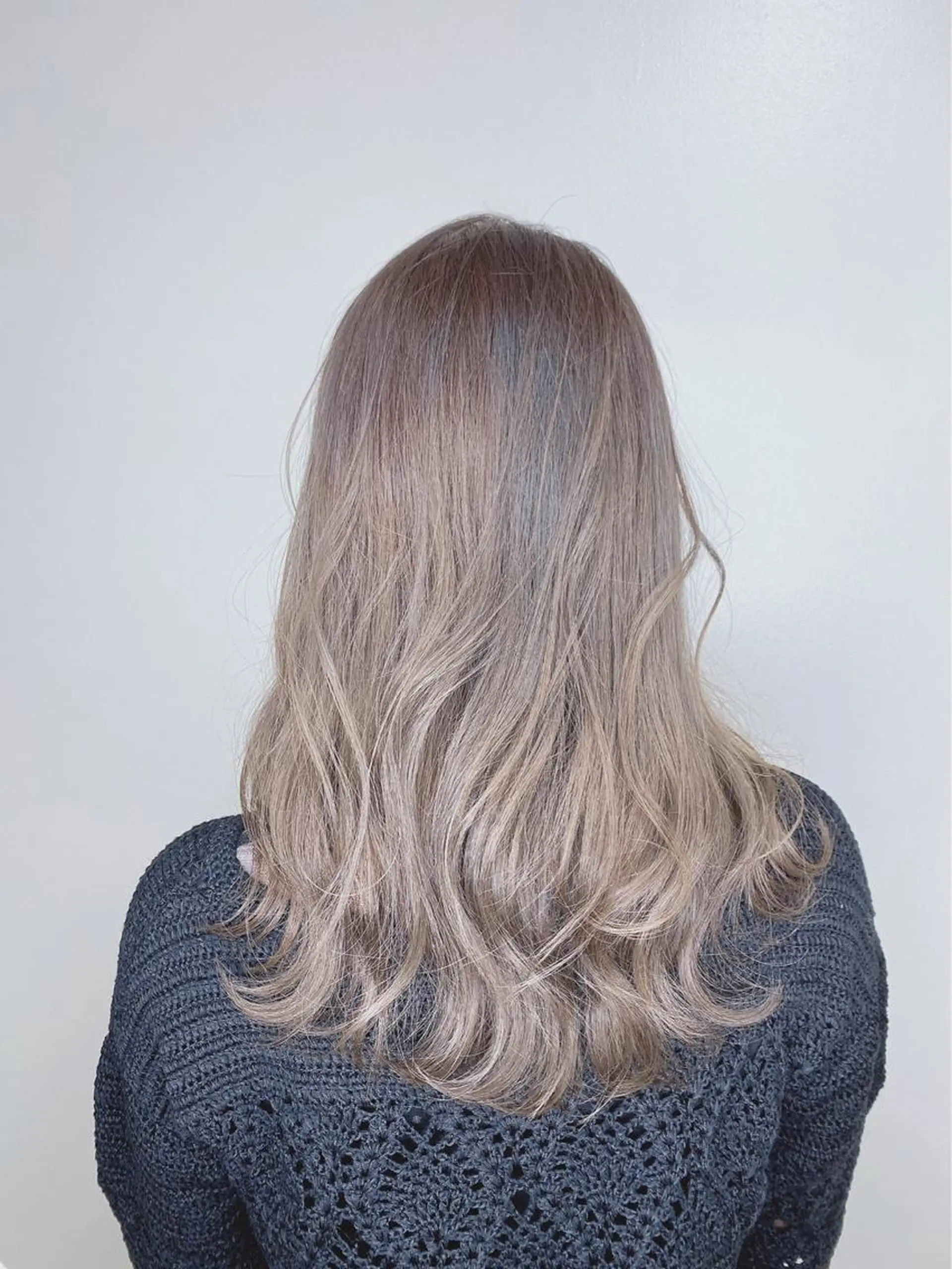 カラー LuLux Hair Salon所属・伊藤 舜斗のヘアスタイル