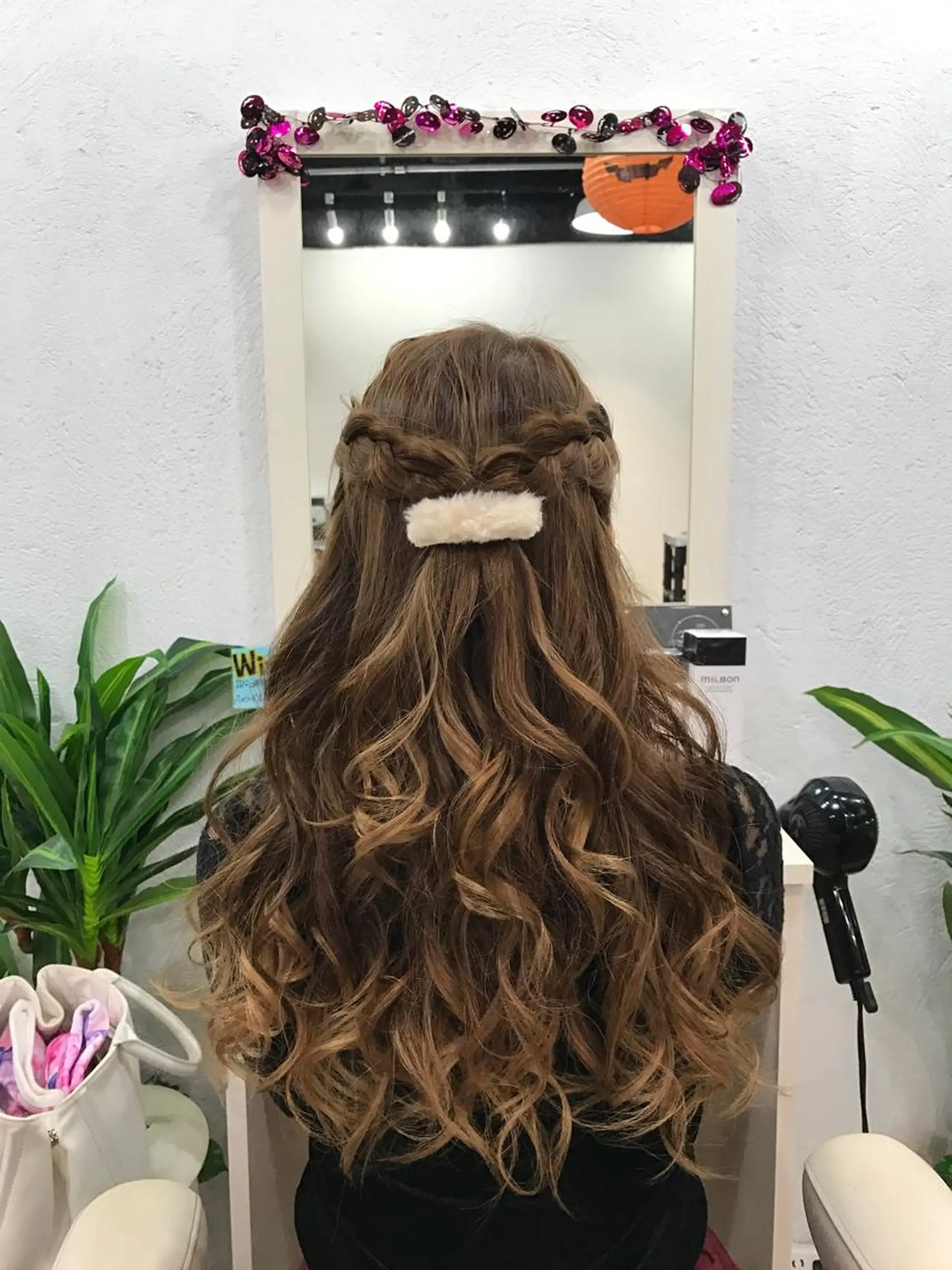 ロング ヘアアレンジ ハーフアップ GLOSS 心斎橋 山上のヘアスタイル