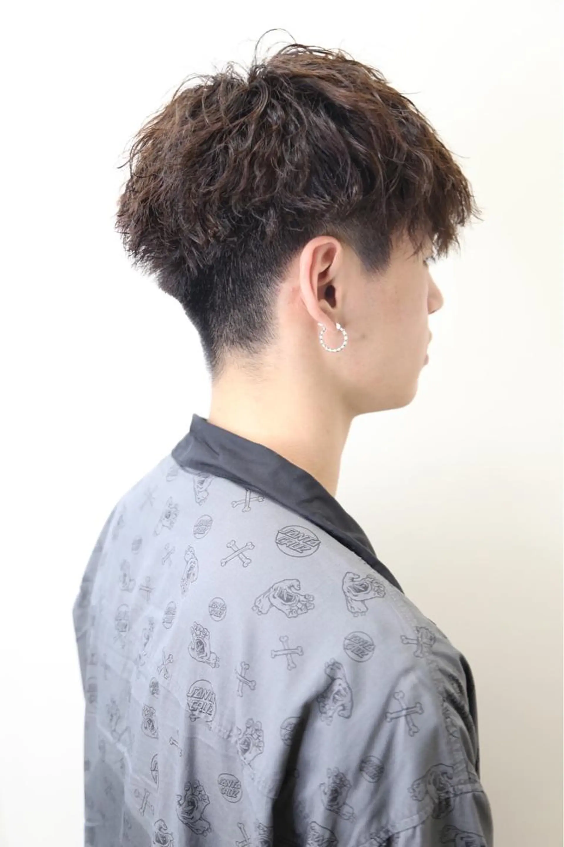 ショート パーマ メンズ 波巻きパーマ パーマ HAIRSILVA徳間店所属・石倉 真のヘアスタイル