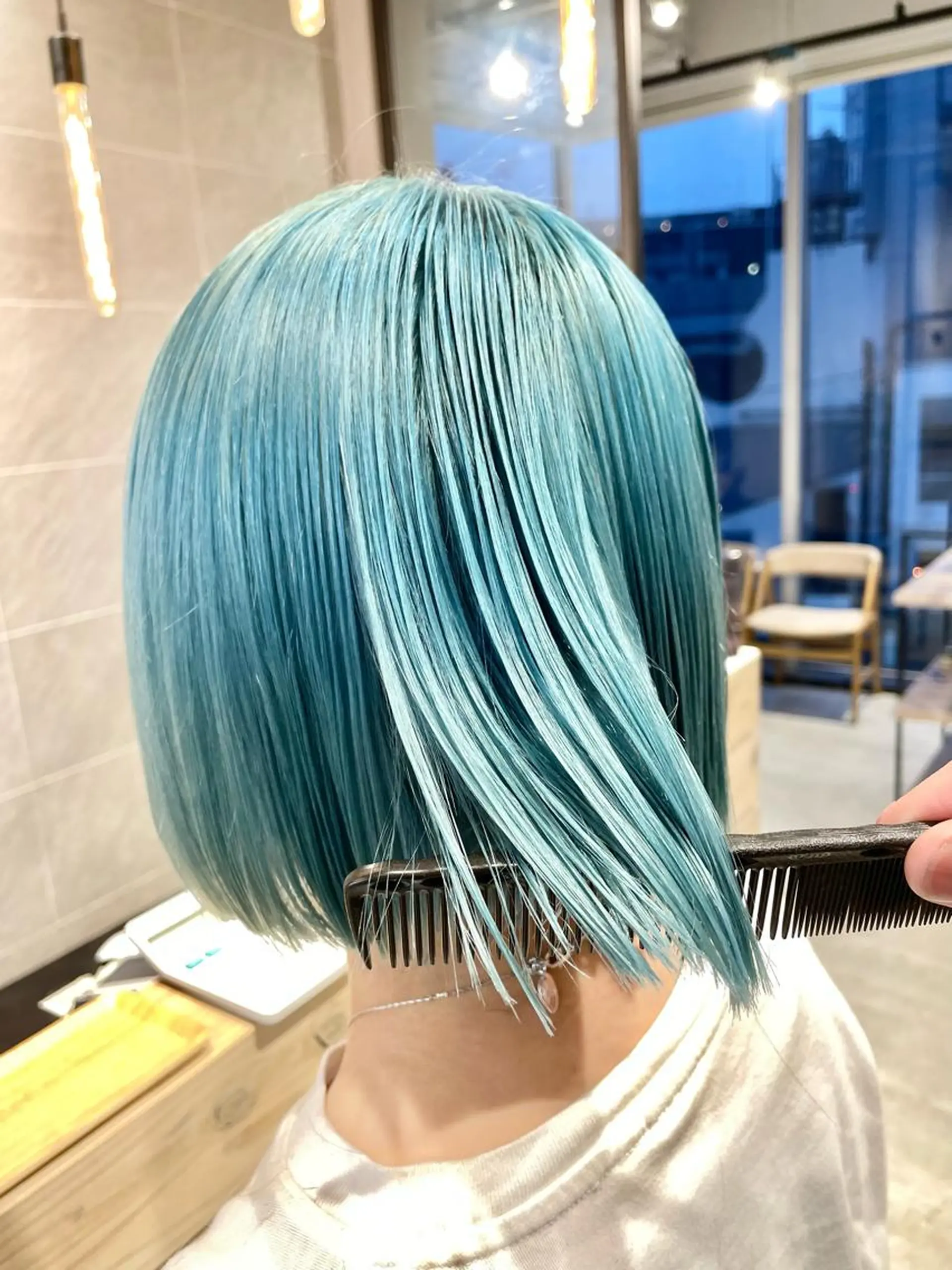 ショート カラー ブルーカラー トリートメント ヘアセット meme原宿所属・ブロンド・ハイトーン ／遠藤将太のヘアスタイル