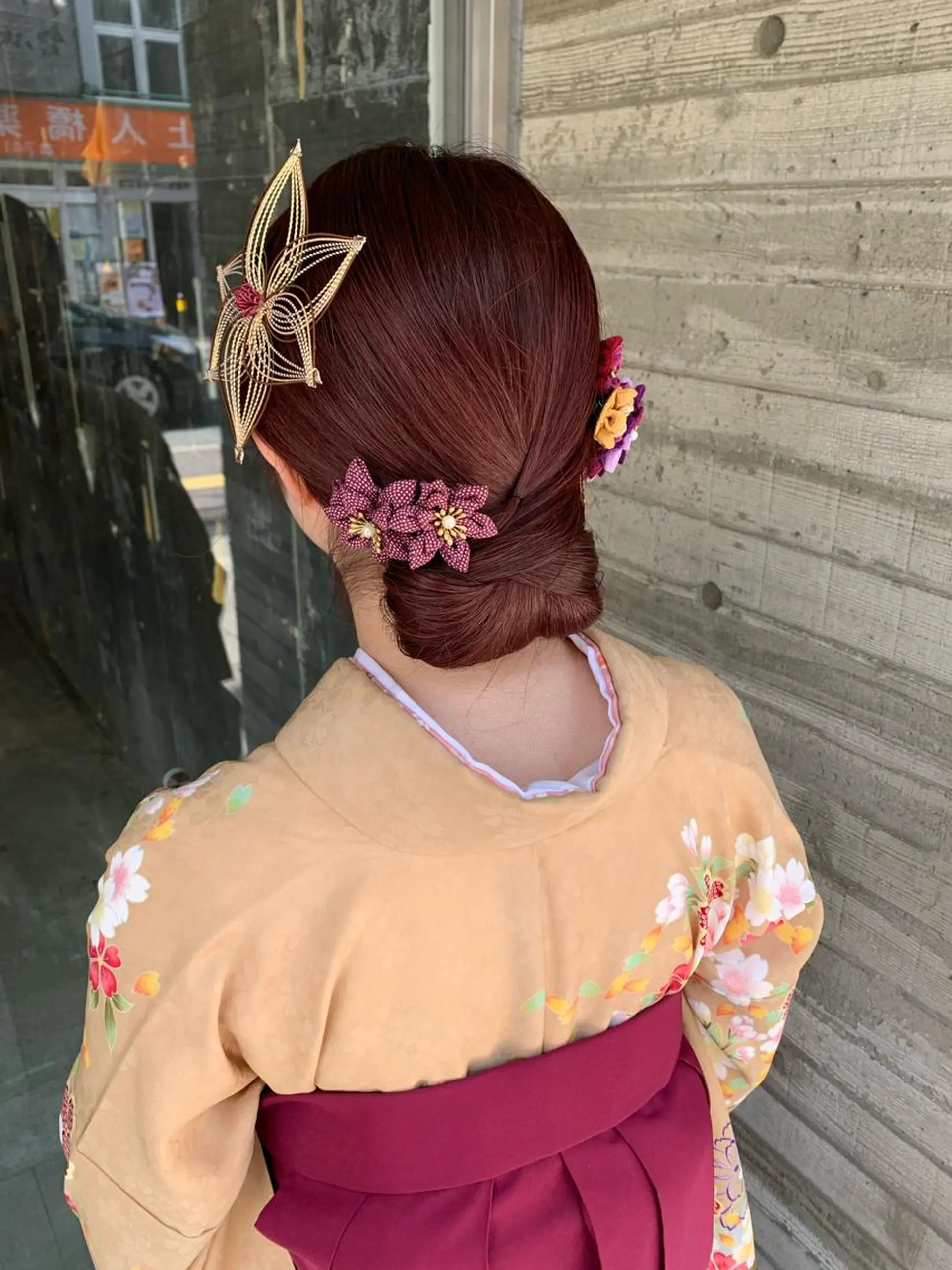 セミロング ヘアアレンジ 卒業式のヘアスタイル メンズ指名多数!! SiLO 田島のヘアスタイル