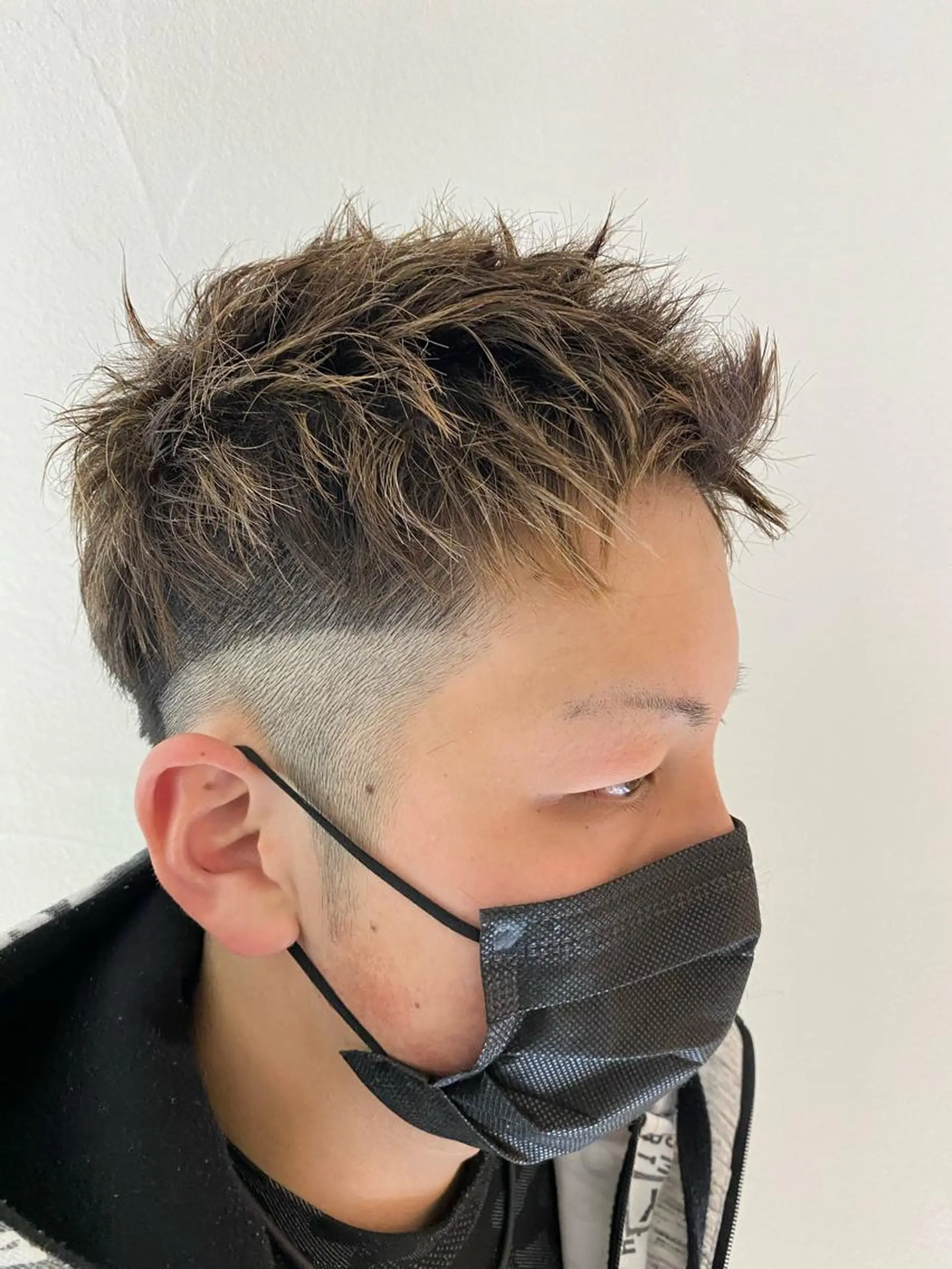 ショート カラー メンズ メンズハイライト ハイライトカラー ハイライト 柳澤 和也のヘアスタイル