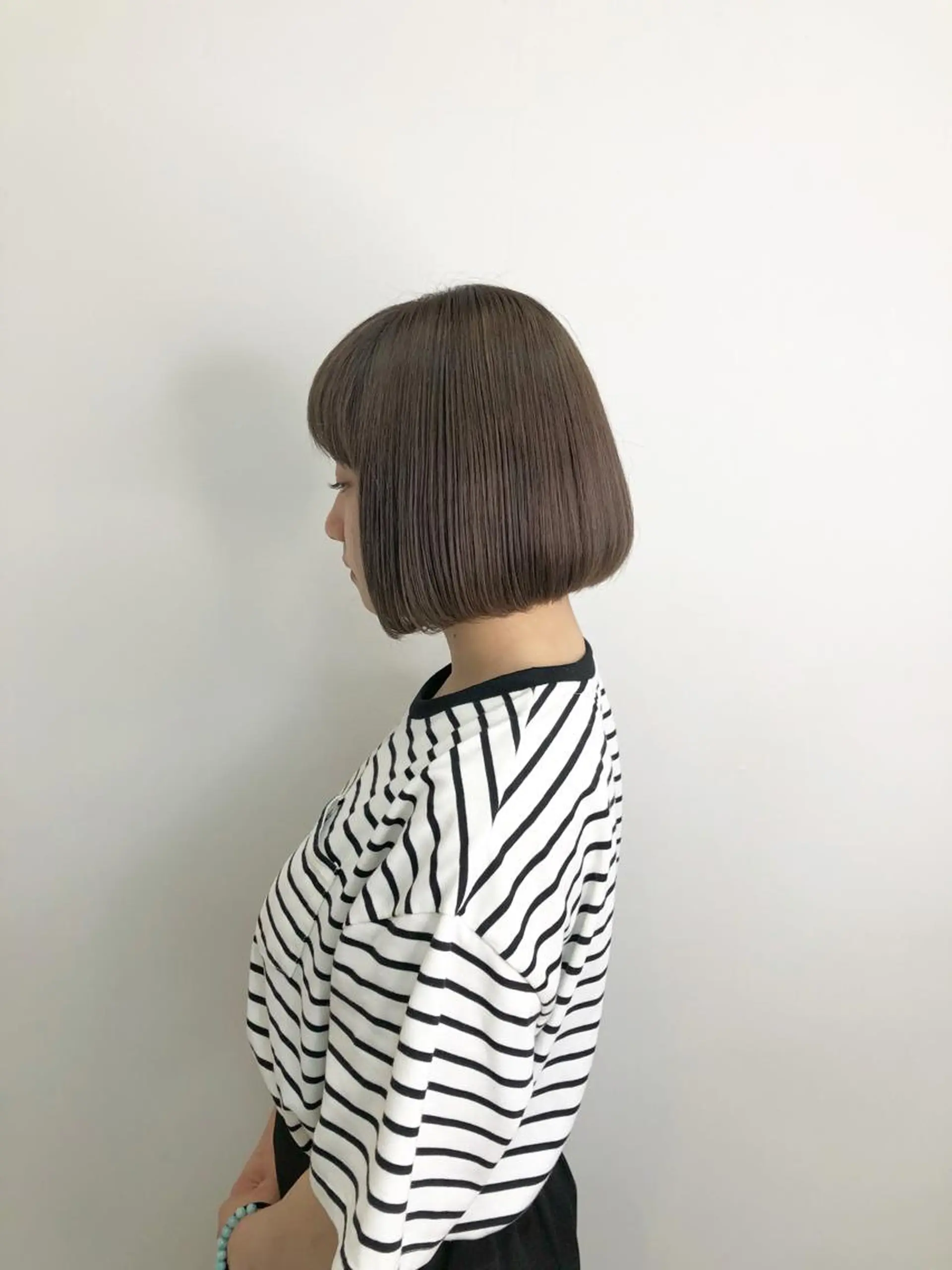 ショート レイヤー×縮毛矯正 深見 拓のヘアスタイル