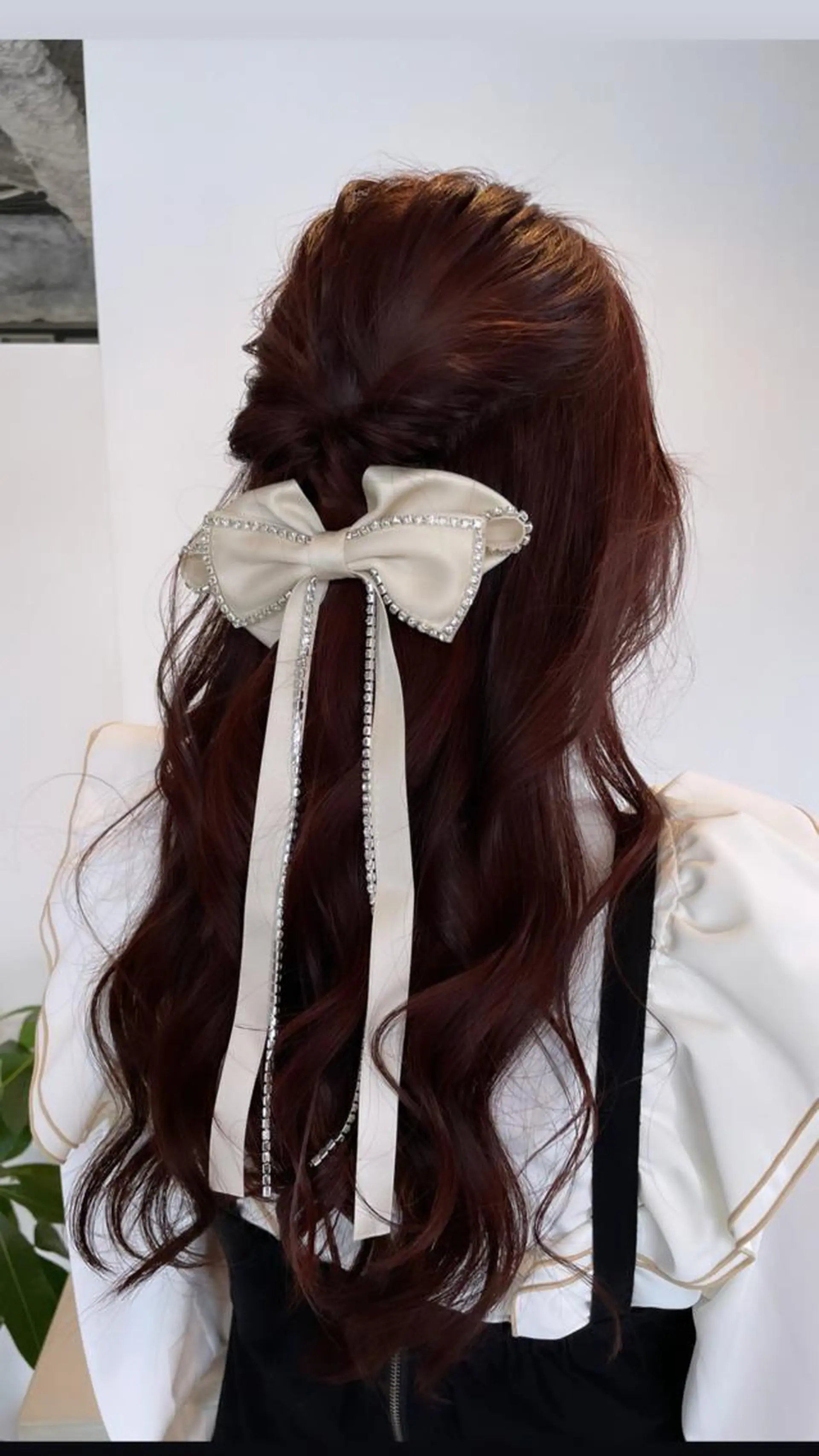 ロング カラー ヘアアレンジ ハーフアップ ピンクカラー ヘアカラー トリートメント REONA🪽✨ 日常に馴染む髪🫧のヘアスタイル