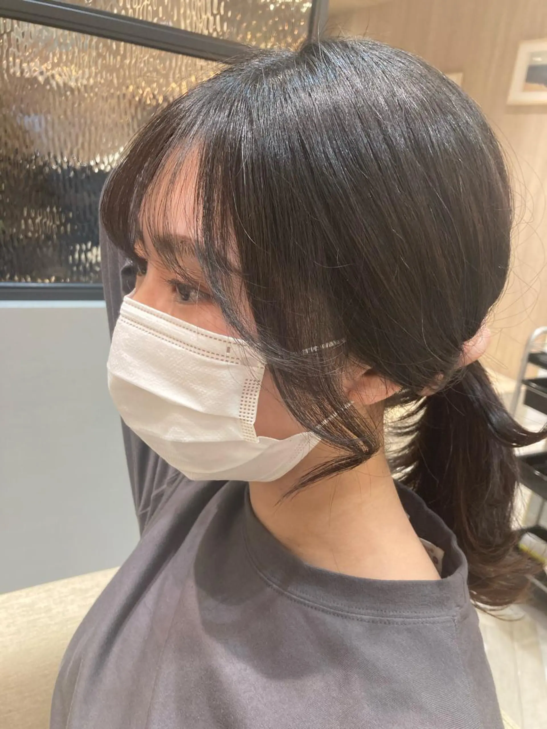 セミロング 顔まわりレイヤー 韓国風ヘア レイヤーカット おくれ毛 小顔カット Loom .by Sea  ルームバイシー所属・レイヤー/前髪/ 韓国/CHIHIROのヘアスタイル
