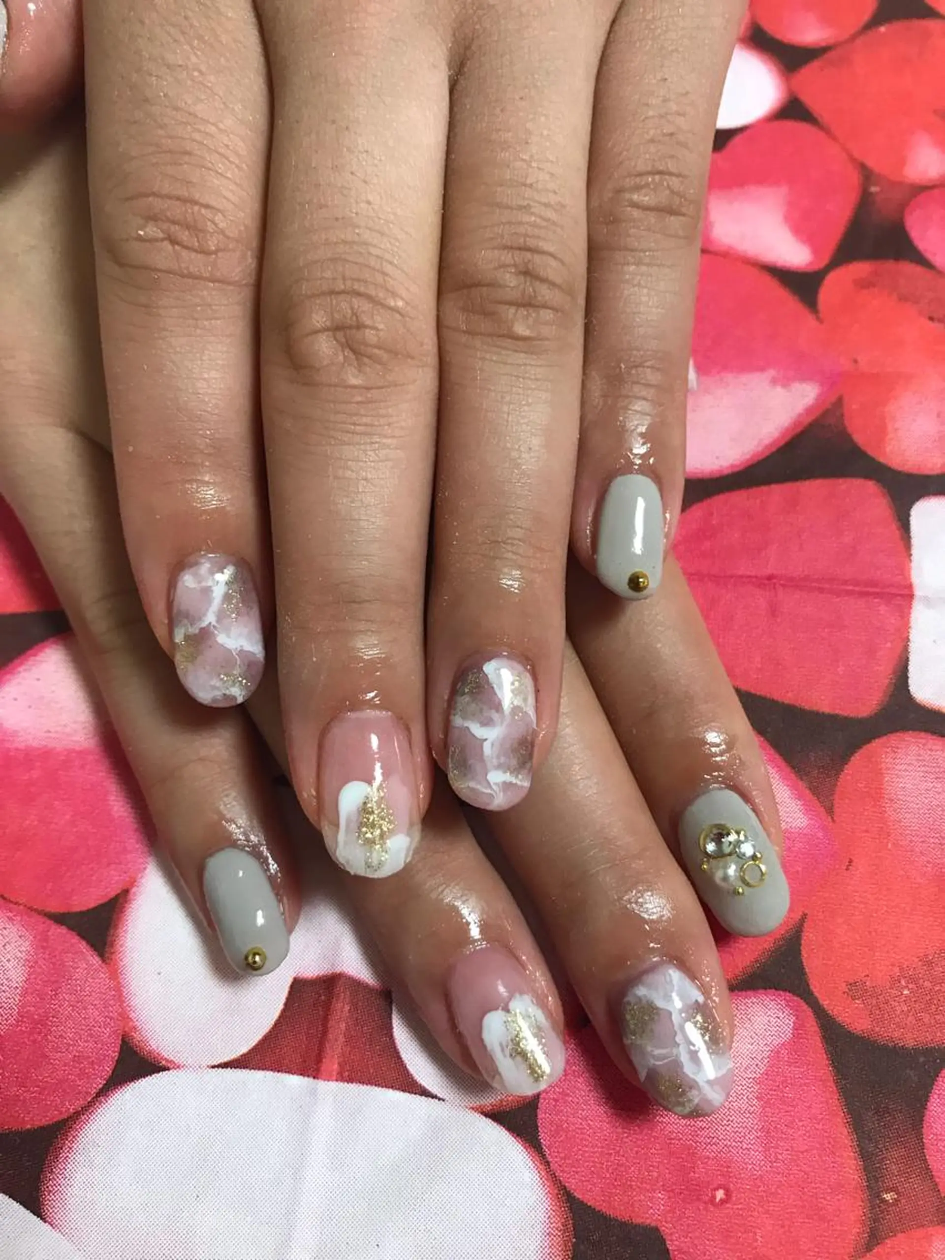 ネイル LOVEnail tomoのネイルデザイン