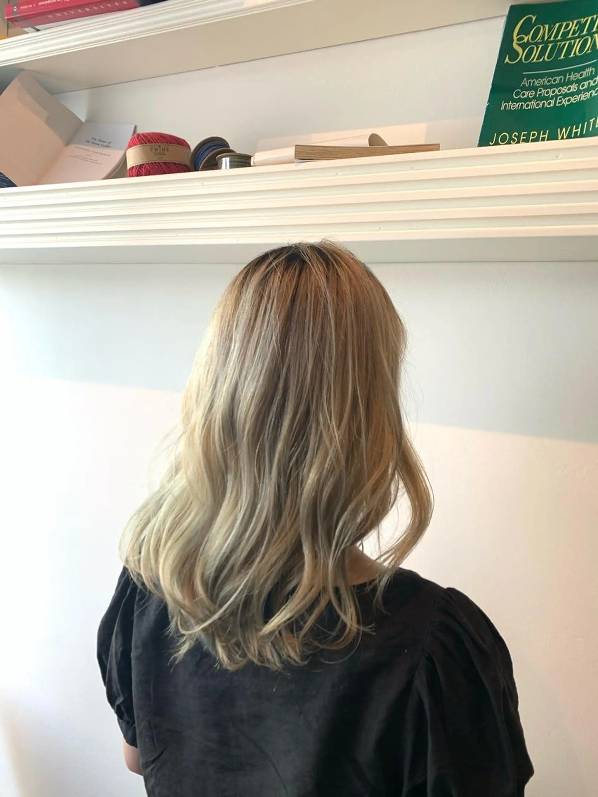 セミロング ヘアカラー トリートメント ヘッドスパ ヘアセット 山口 竣也のヘアスタイル