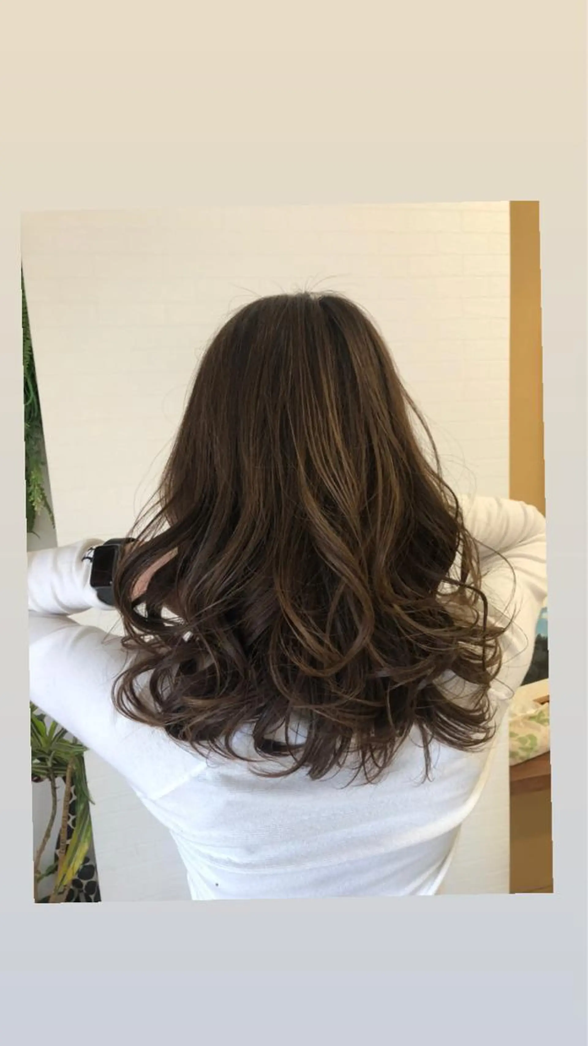 セミロング カット ヘアカラー Greens Yokoのヘアスタイル