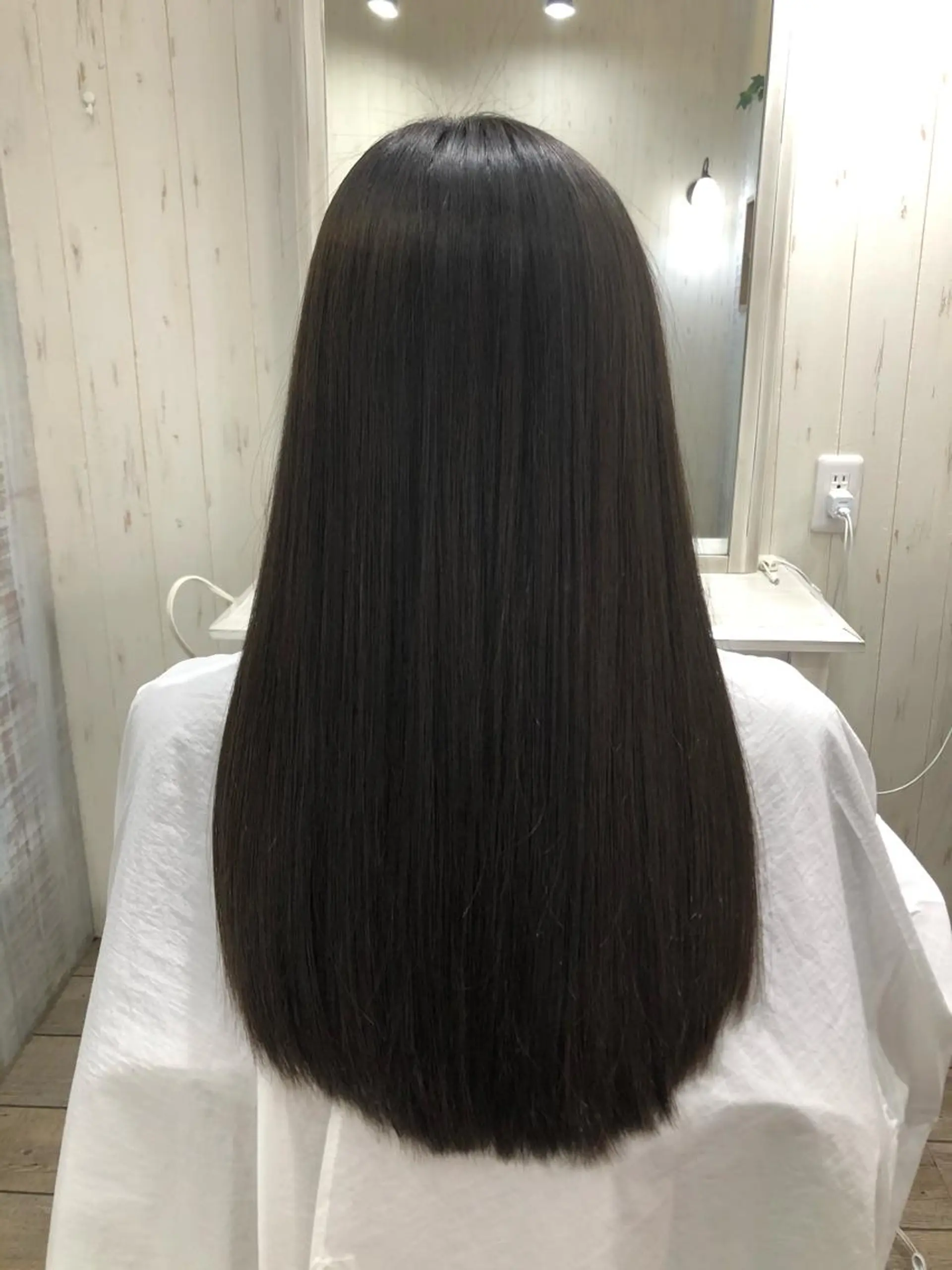セミロング イシジマ タカナリのヘアスタイル