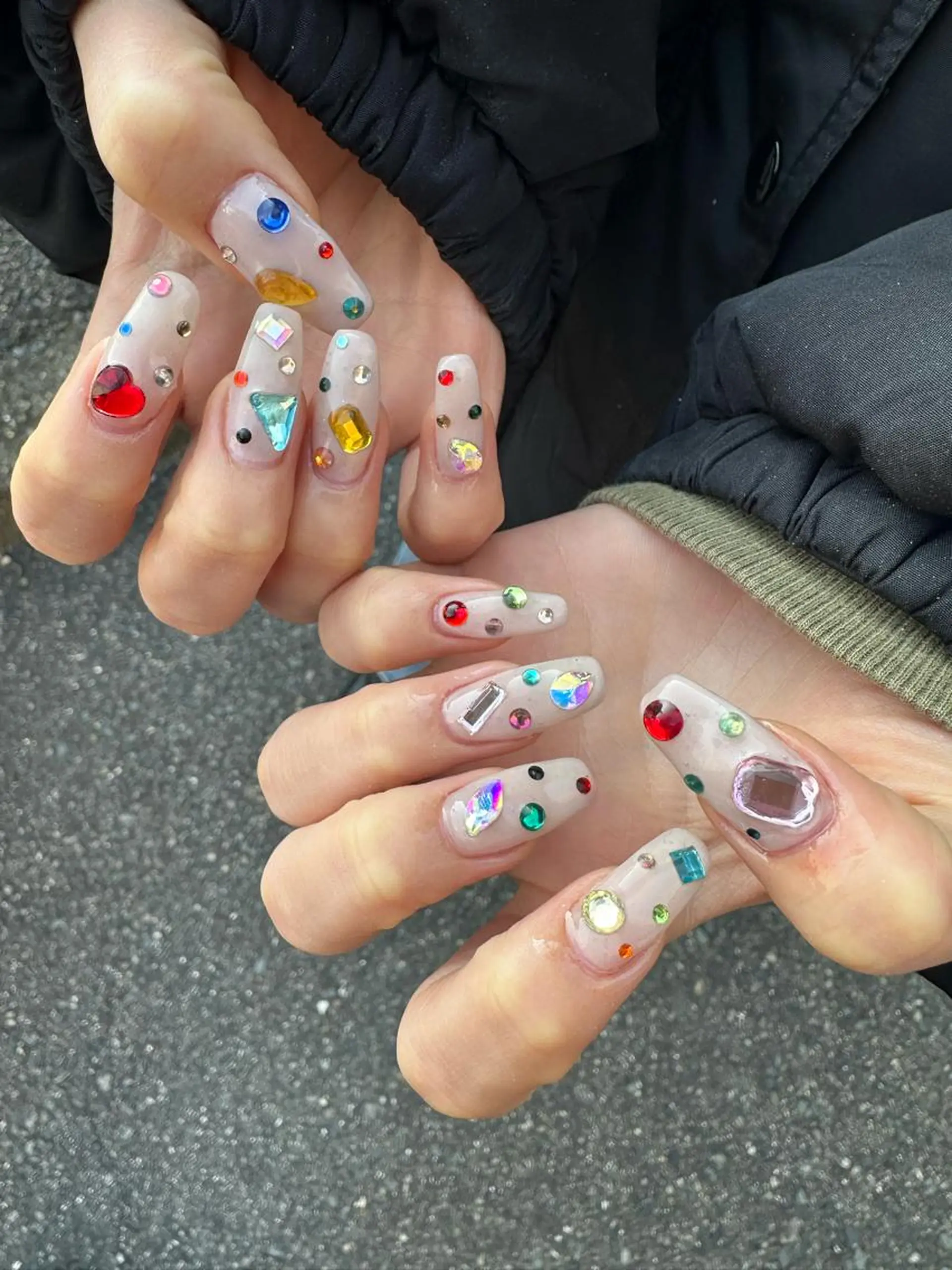 ネイル ハンドネイル Belleﾍﾞﾙ所属・Belle　Nail 【haluca】のネイルデザイン