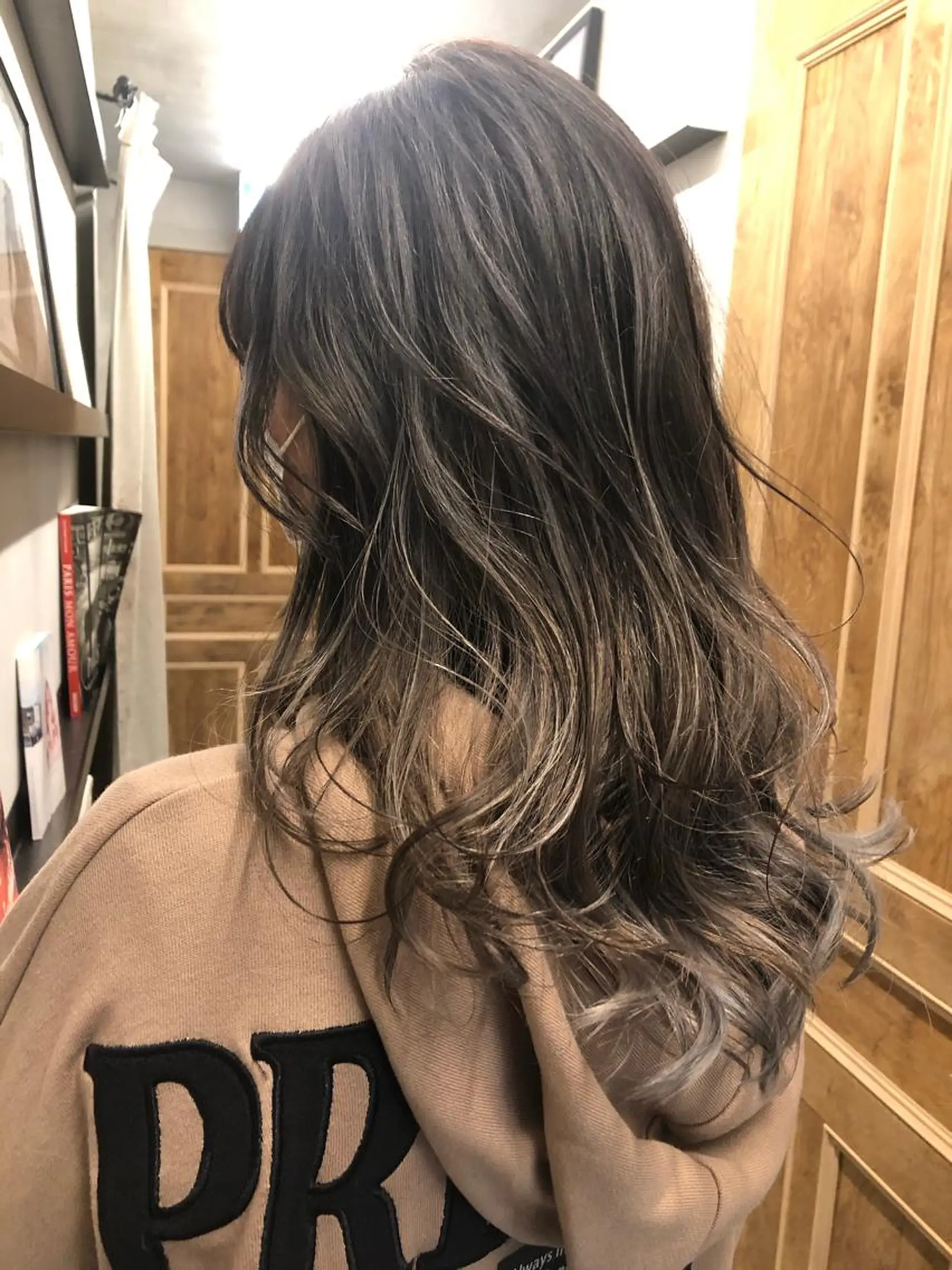 カラー バレイヤージュ ハイライトカラー ヘアカラー ミヤギ リュウキのヘアスタイル