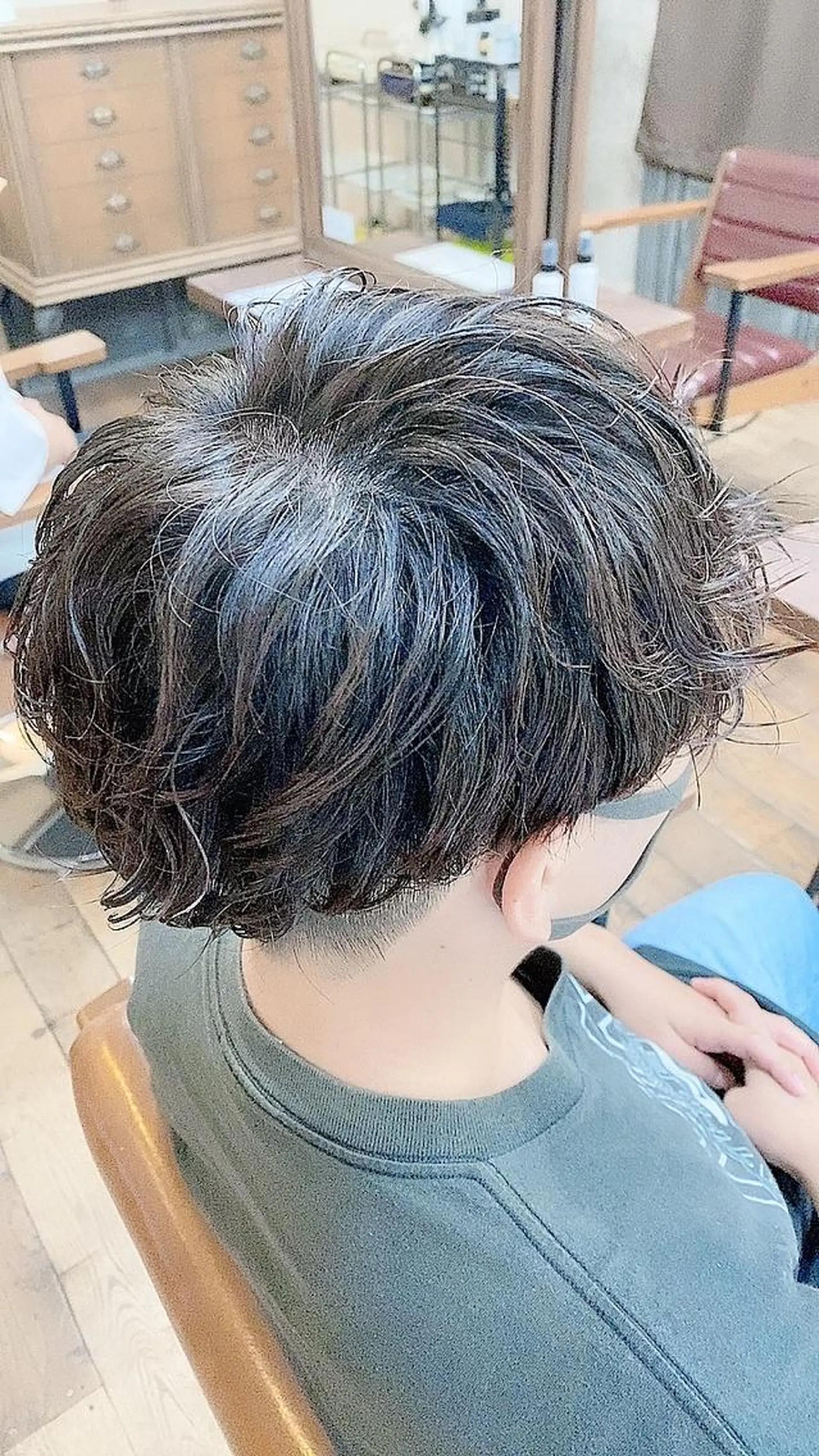 ショート パーマ メンズ メンズブリーチ メンズパーマ メンズツイストパーマ スパイラルパーマ ツイストパーマ 國分 伸也のヘアスタイル