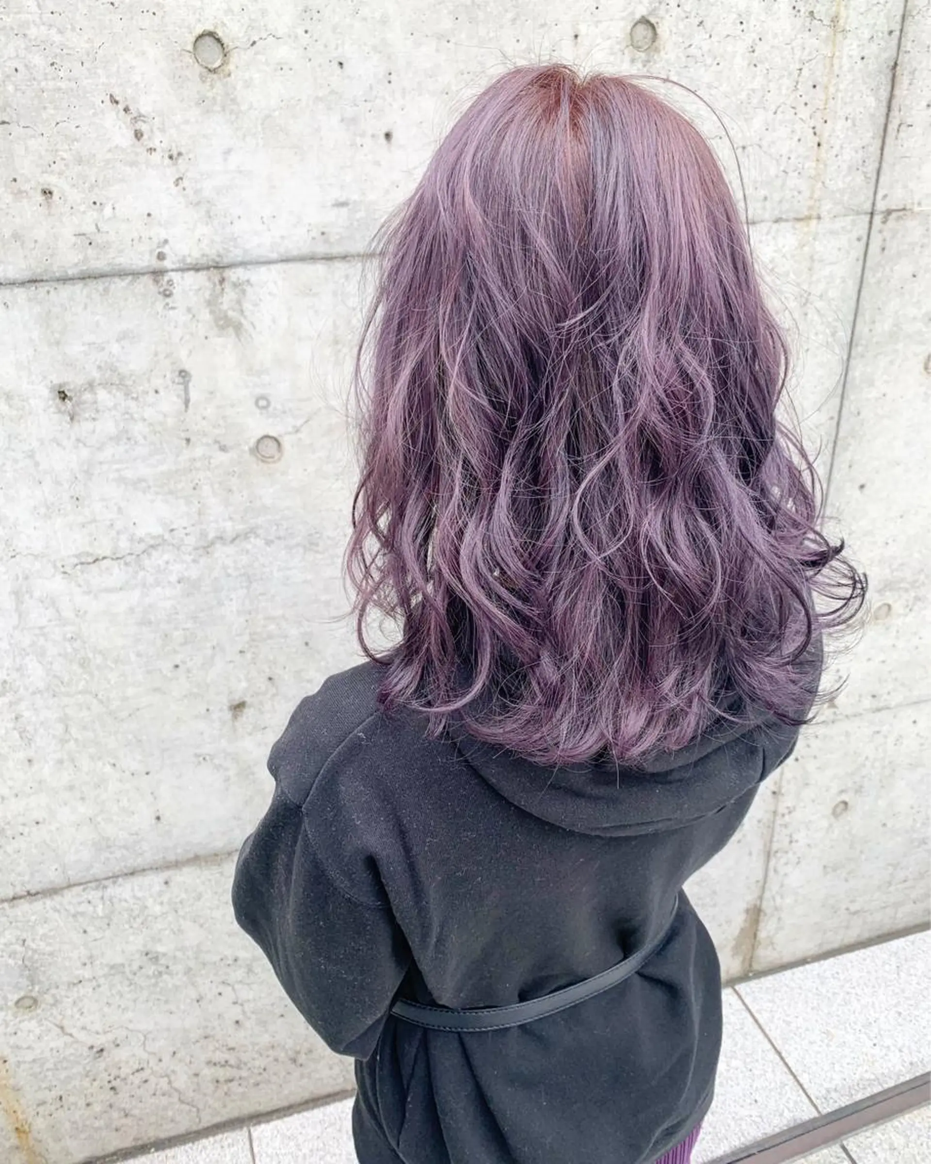 ミディアム カラー ヘアアレンジ アッシュ ブリーチ ケアブリーチ イルミナカラー ラベンダーカラー 垢抜け案内人 鈴木聖矢✂️のヘアスタイル