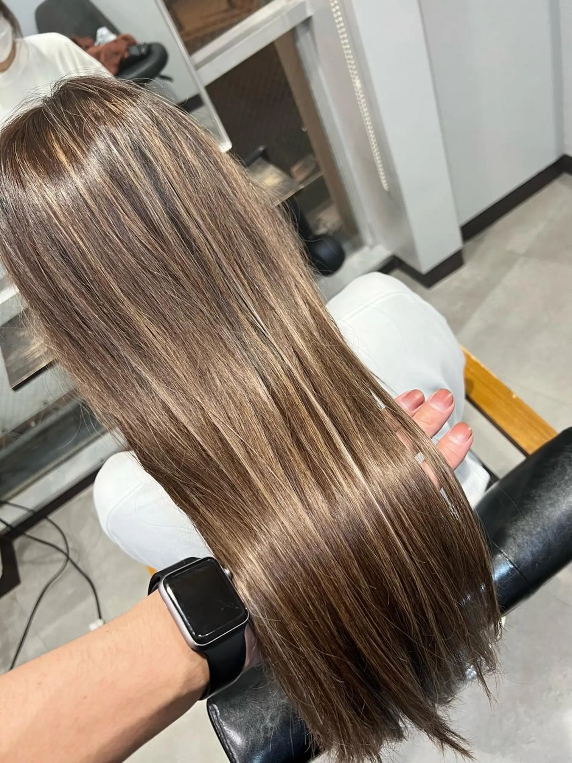 カラー 透明感カラー グラデーションカラー ハイライトカラー ヘアカラー 寺嶋 貴大のヘアスタイル