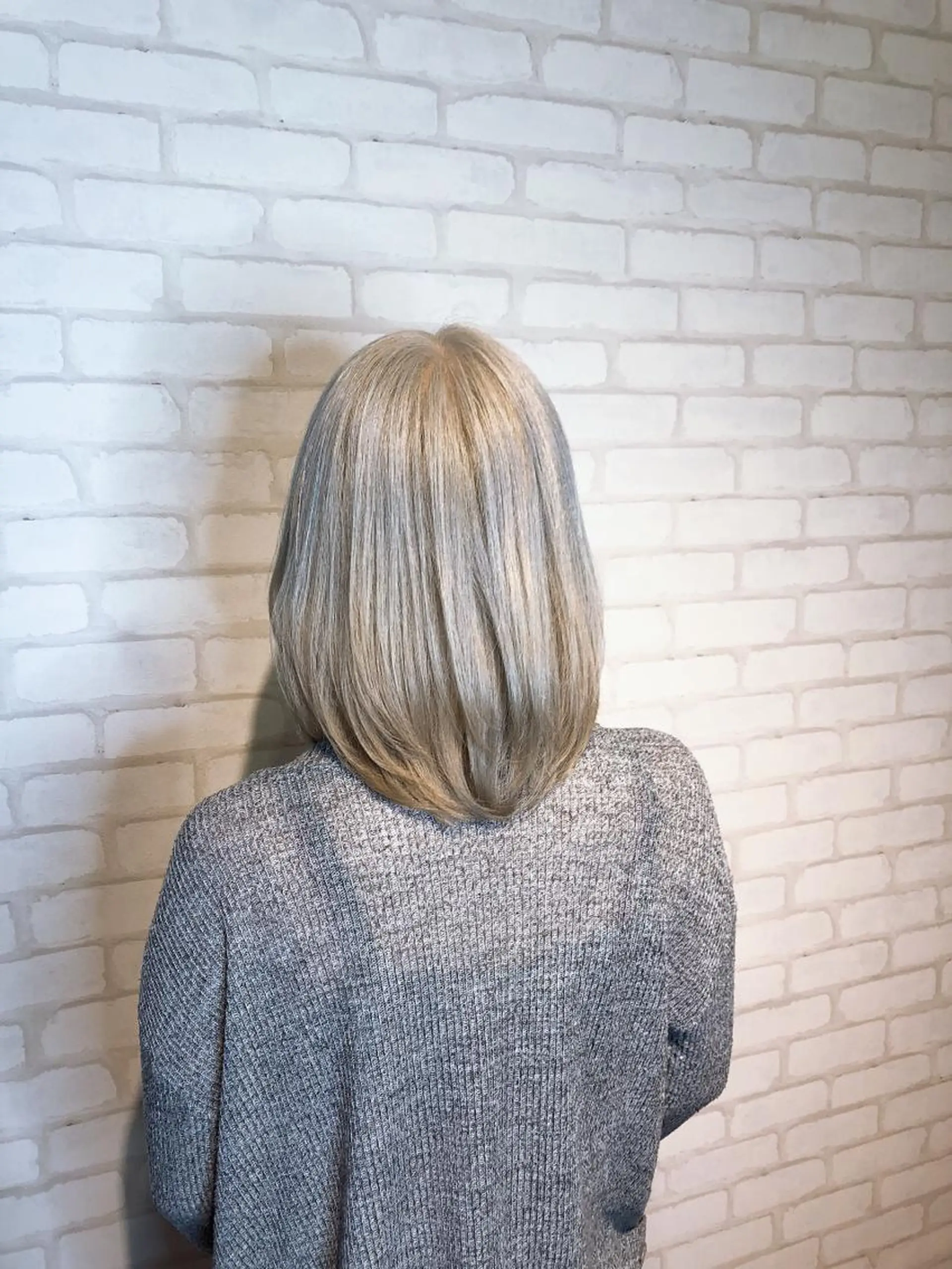 ミディアム カラー ミヤザキ タクトのヘアスタイル