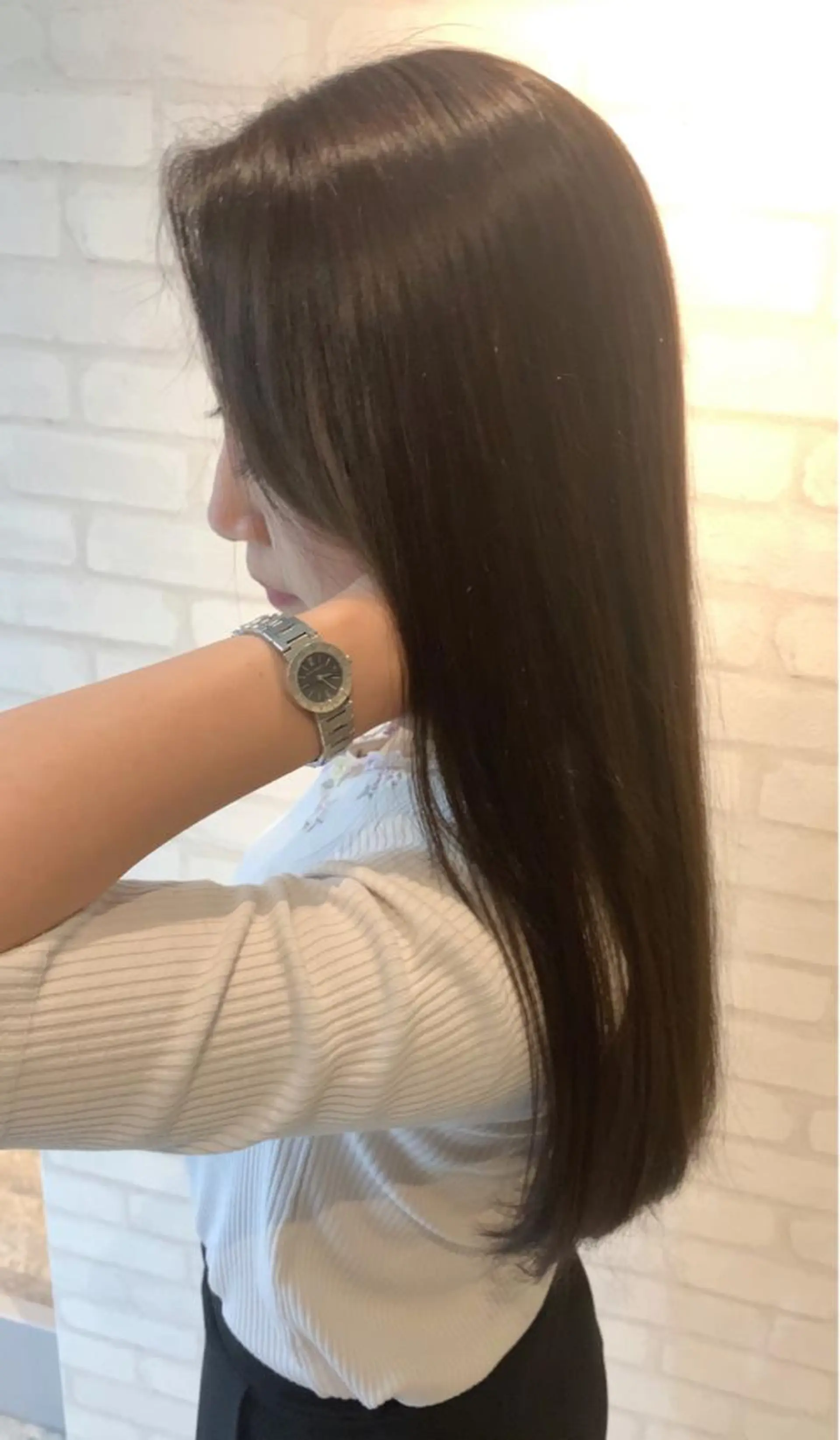 ロング 髪質改善 貸切サロンのヘアスタイル