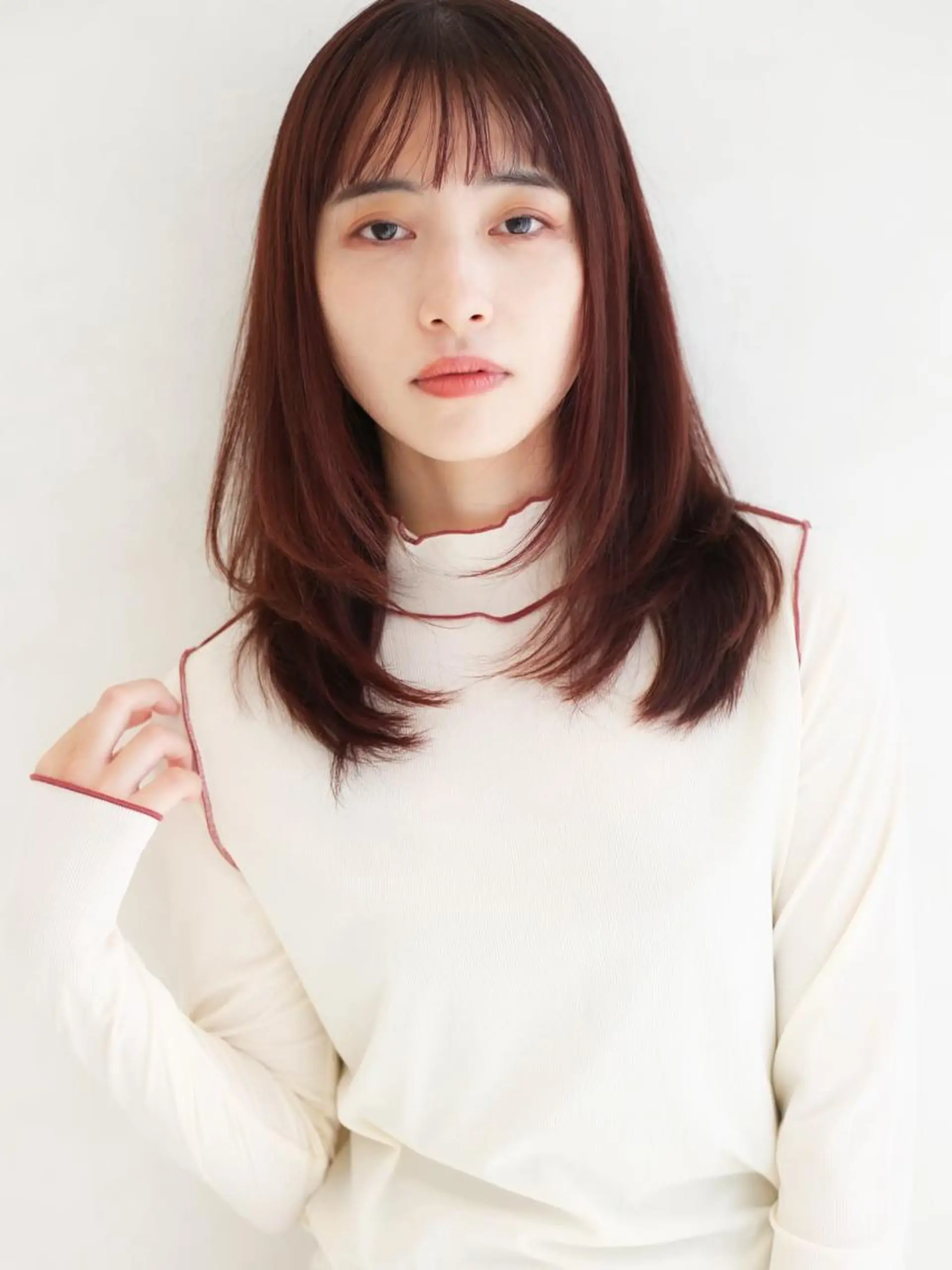 ロング カラー 新谷 茉璃のヘアスタイル