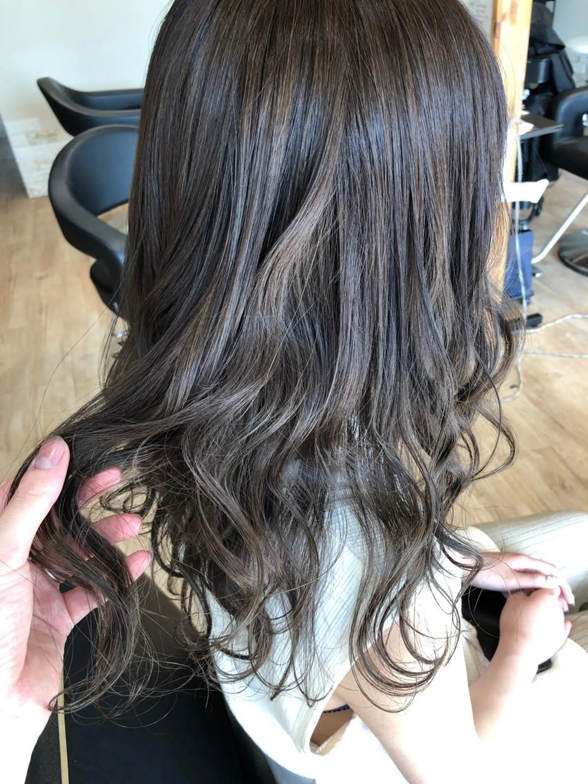 カラー ヘアカラー トリートメント 早川 真幸のヘアスタイル