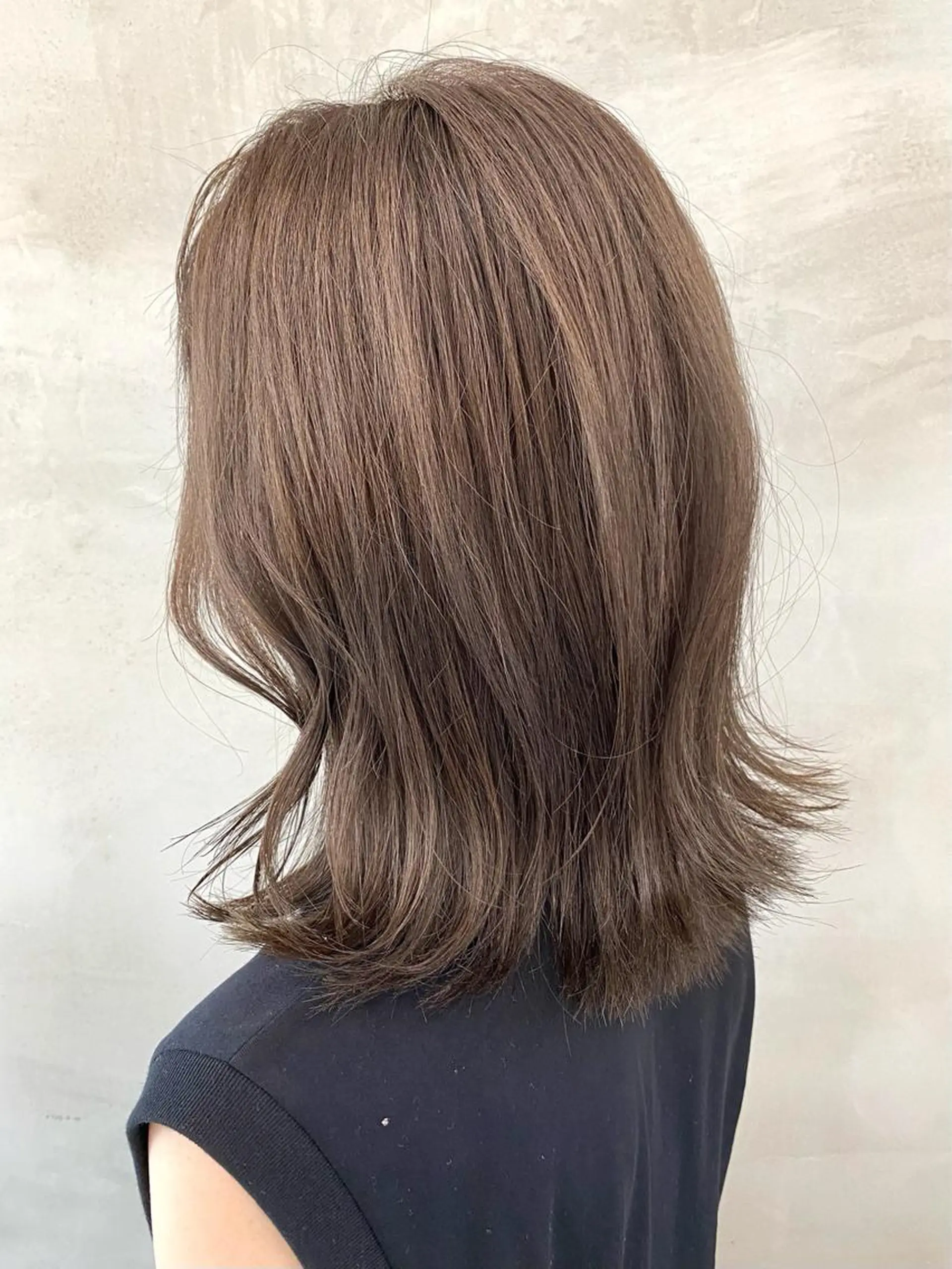 ミディアム カラー ベージュカラー ブリーチ ヘーゼル ブリーチなしカラー ヘアカラー トリートメント pesca 長町南店 OIKAWAのヘアスタイル