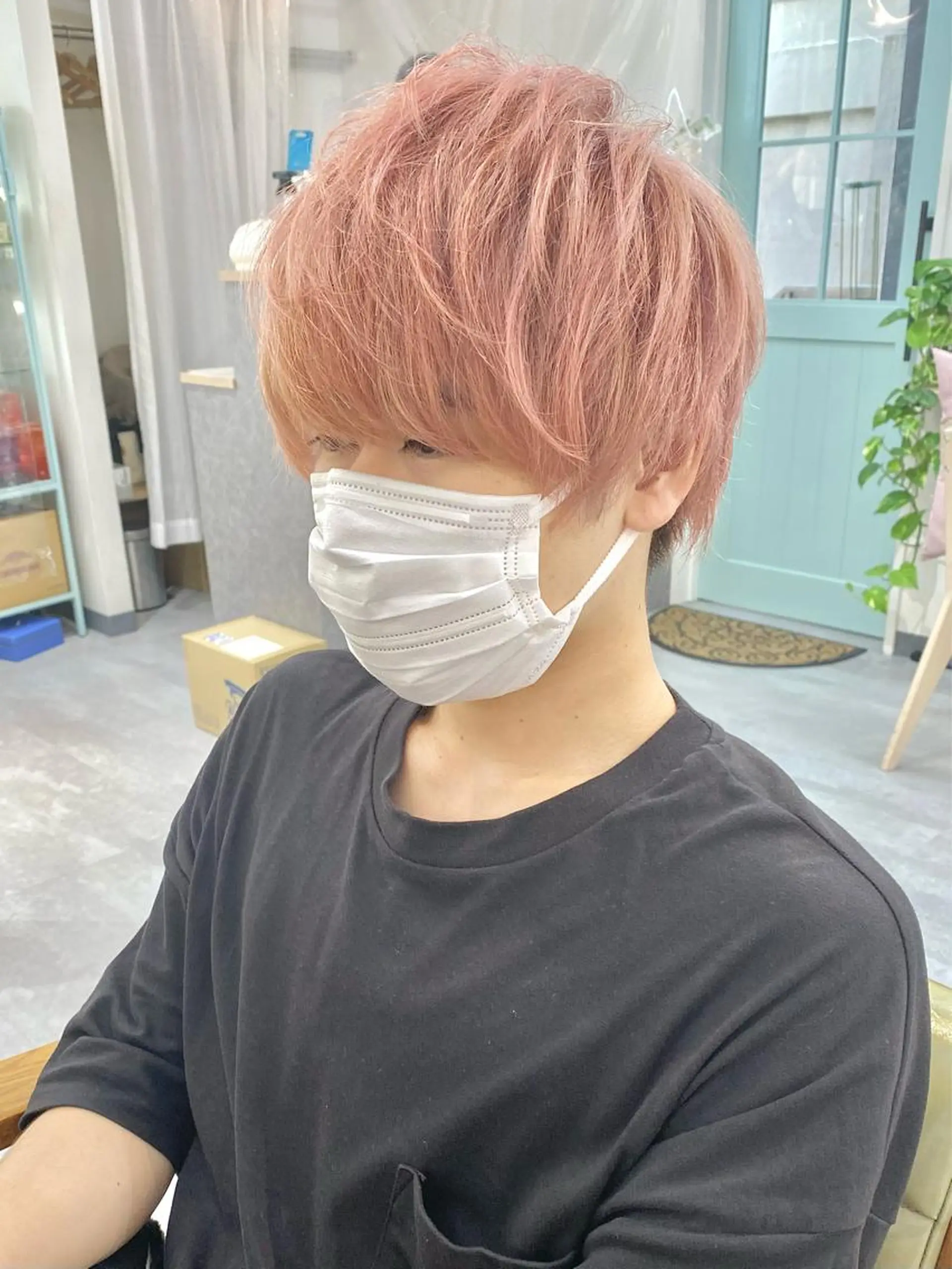 カラー メンズ ピンクカラー ホワイトピンク カット ヘアカラー トリートメント ヘアセット 💘カラー特化美容師 尾崎拓己のヘアスタイル