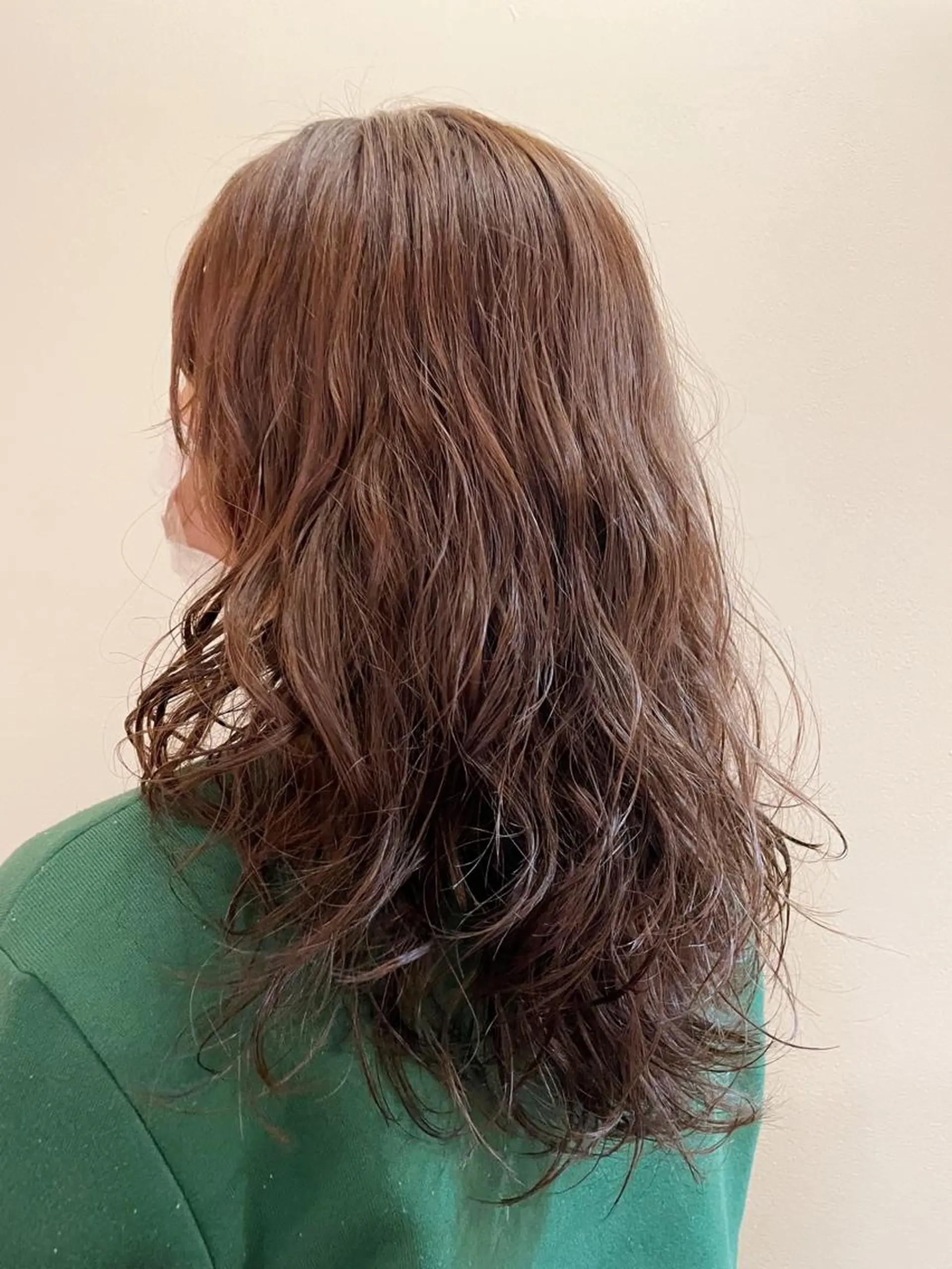 ロング パーマ 高橋 涼香のヘアスタイル