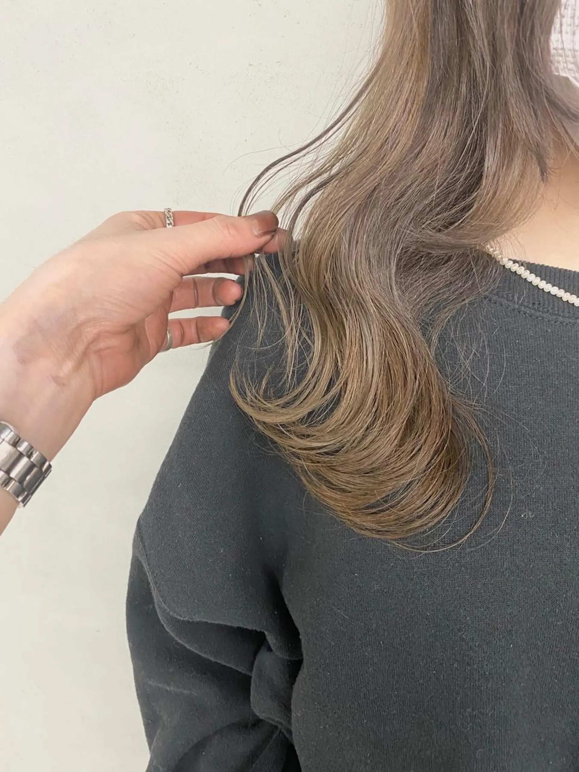 ロング カラー パーマ ヘアアレンジ メンズ キッズ ネイル マツエク・マツパ 🌸グレージュ/ 艶髪🌸yutaのヘアスタイル