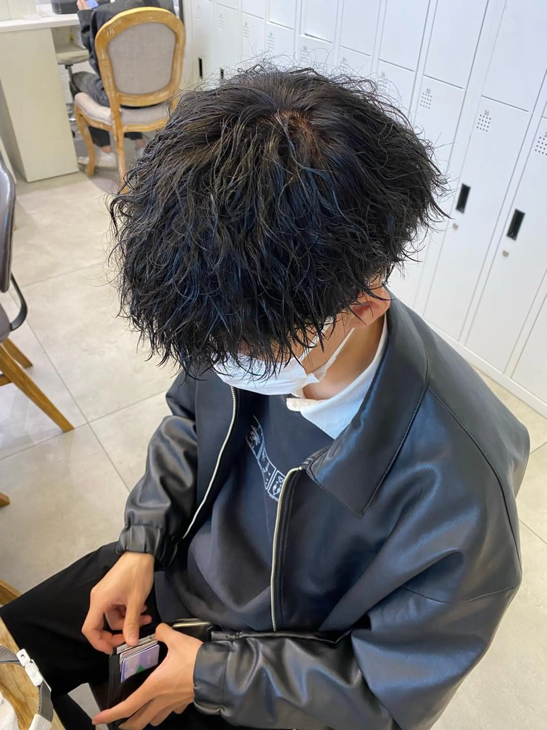 パーマ メンズ カット パーマ 新宿【メンズパーマ】 塩澤太一のヘアスタイル