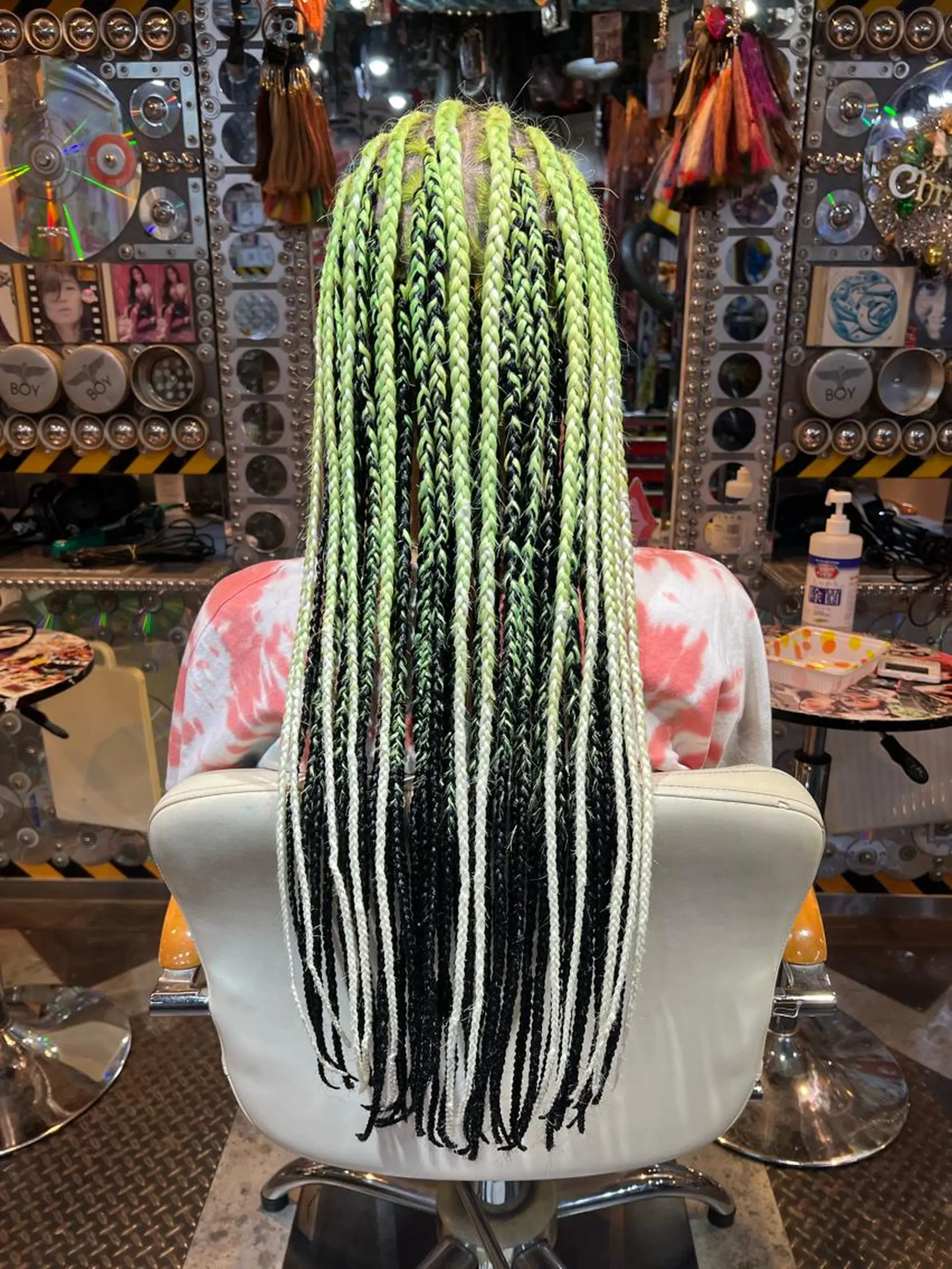 ロング カラー ヘアアレンジ Hair Salon ADNESS所属・KOYA コヤのヘアスタイル