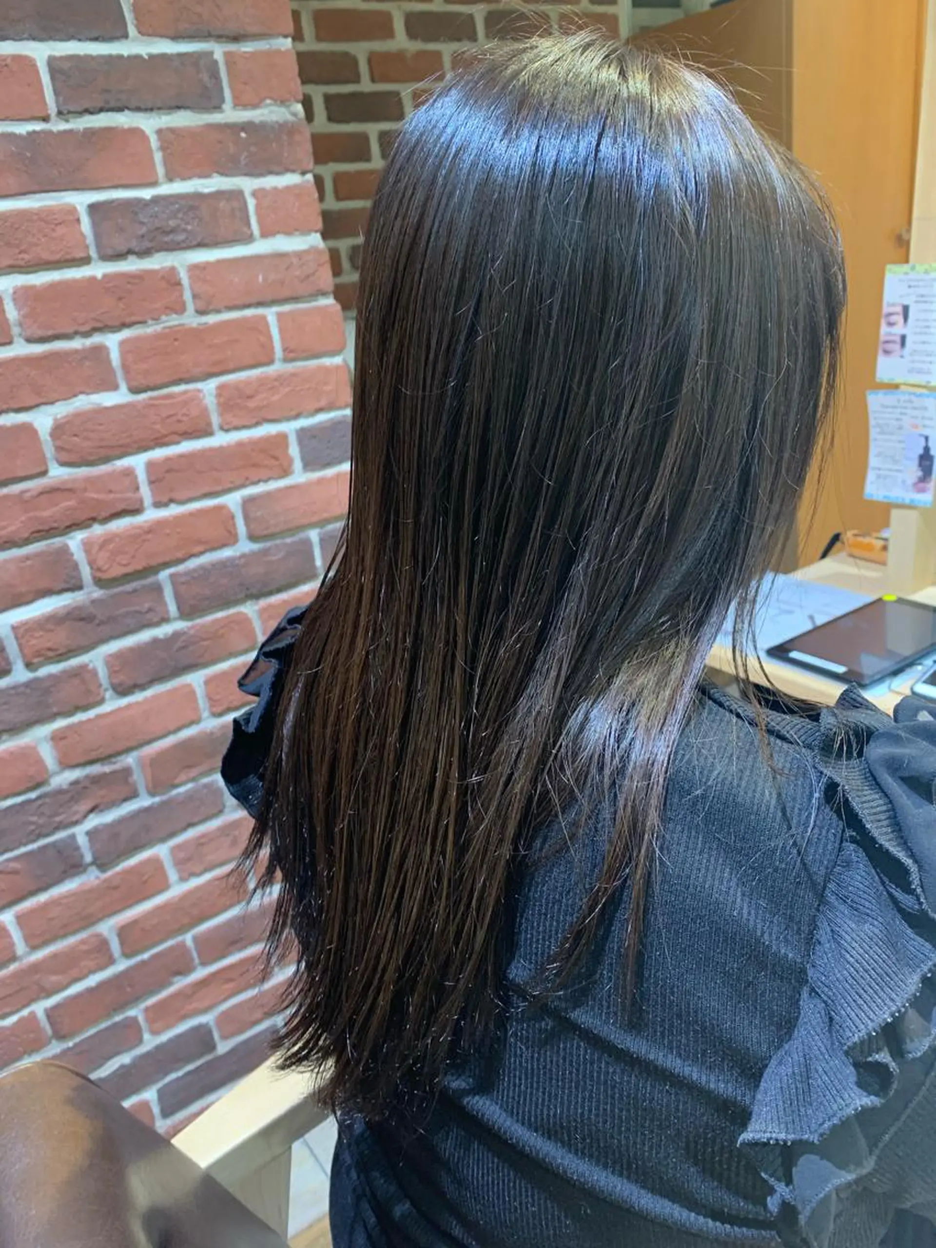 セミロング カラー メンズパーマ&メンズ 縮毛矯正ならヒラノのヘアスタイル