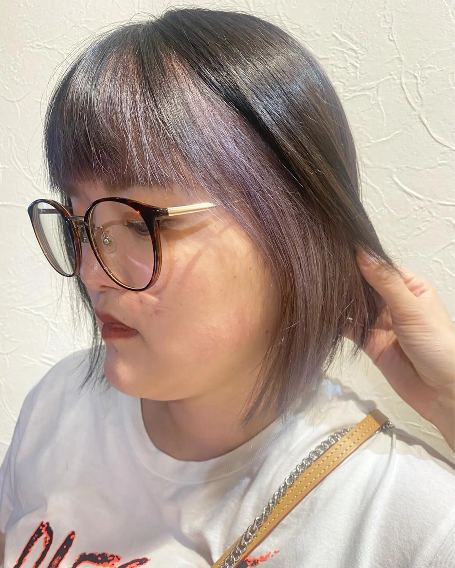 ミディアム カラー ヘアカラー 韓国ヘア顔周りカット 艶髪ベージュtamaのヘアスタイル
