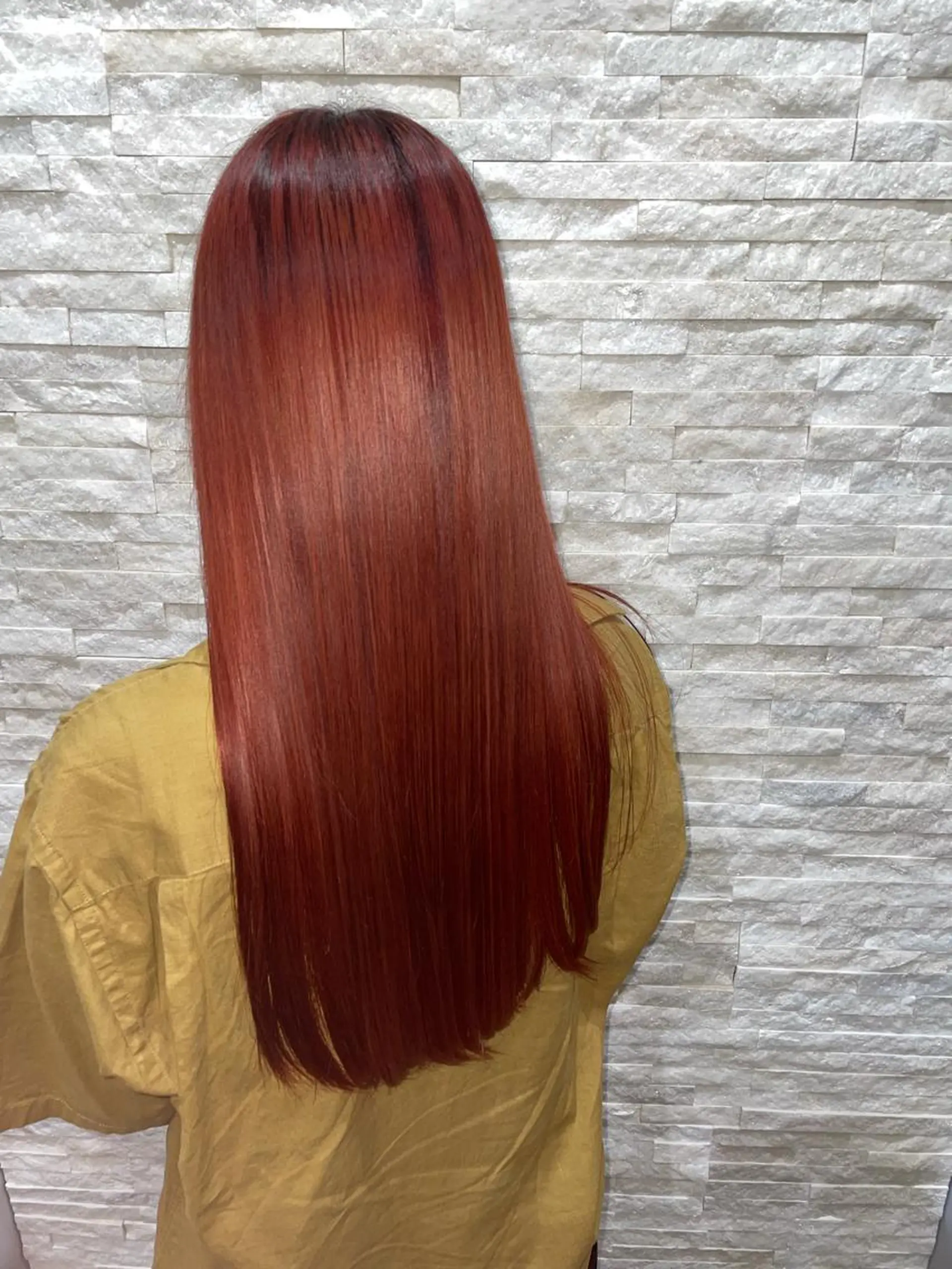 ロング miloc那覇 MIKUのヘアスタイル