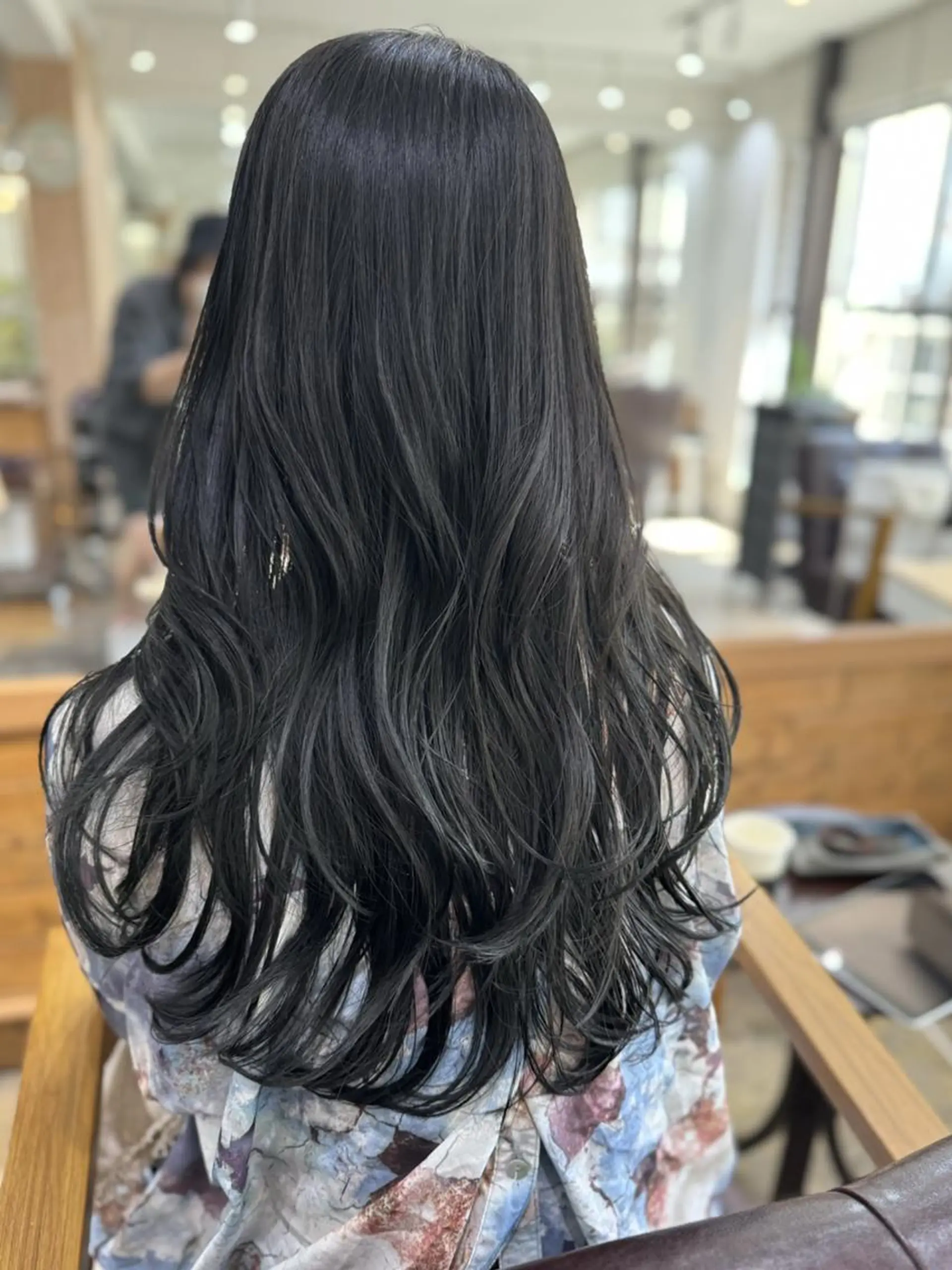 ロング ボブ くびれヘア 顔まわりレイヤー ハイライト 髪質改善 髪質改善TABATA YUUKI 表参道のヘアスタイル