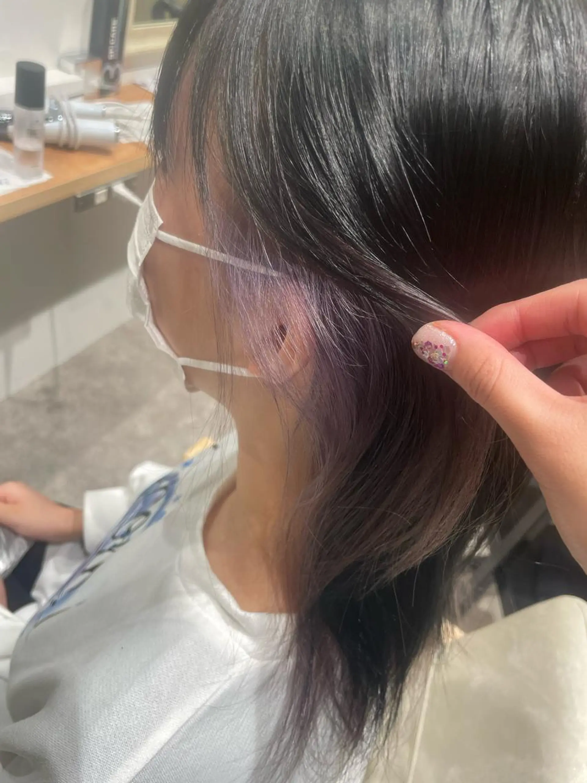 ミディアム カラー インナーカラー ヘアカラー ハイトーン🦄ネイル 💞のぶちのネイルデザイン