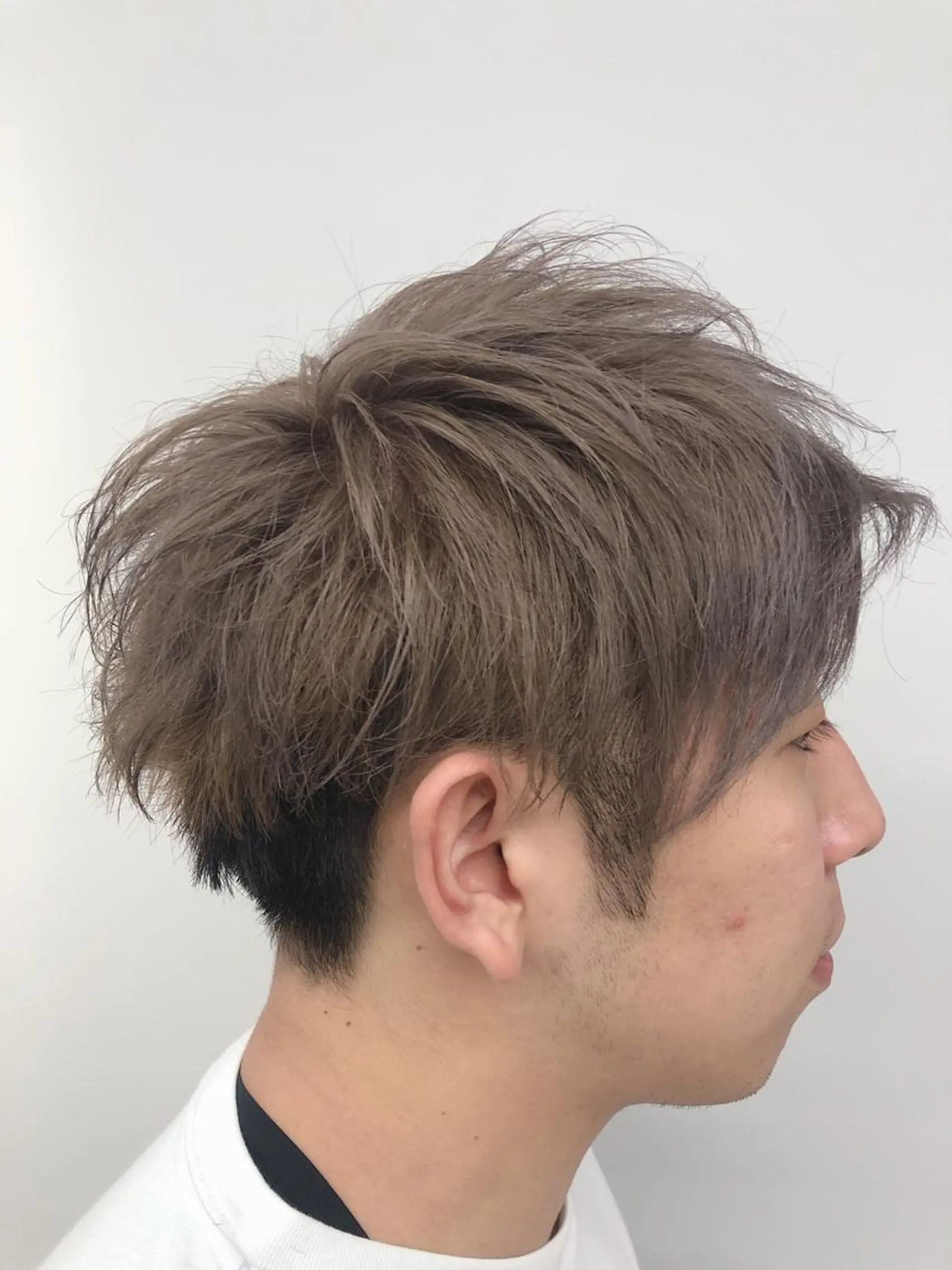 ショート カラー ブリーチ カット ヘッドスパ 代表　YUKI ☆のヘアスタイル