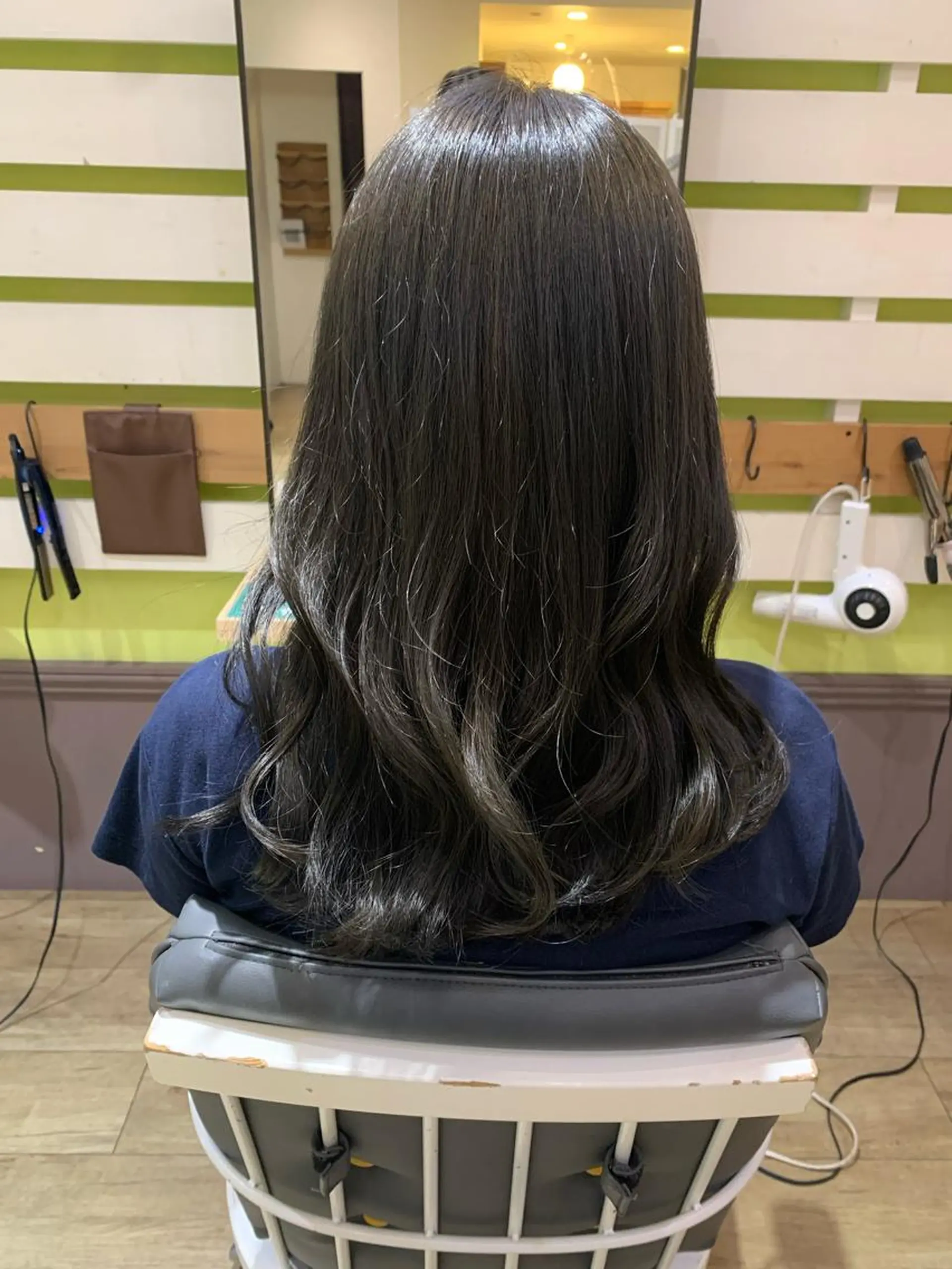 カラー ショート/ボブ/透明 感カラー/高橋あみのヘアスタイル